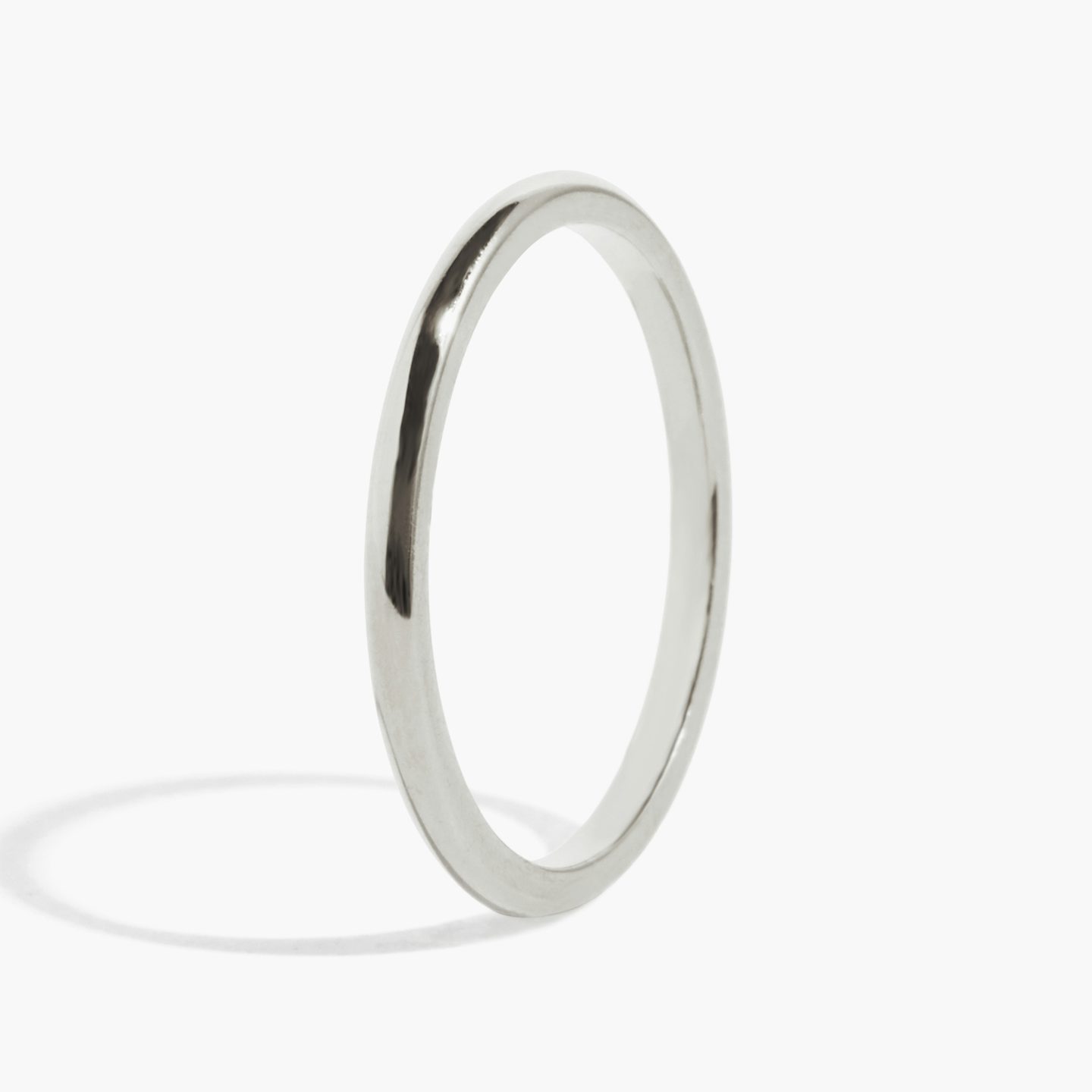 Alliance Round | 18k | Or blanc 18 carats | Largeur de l'anneau: Petit - 1,5 mm