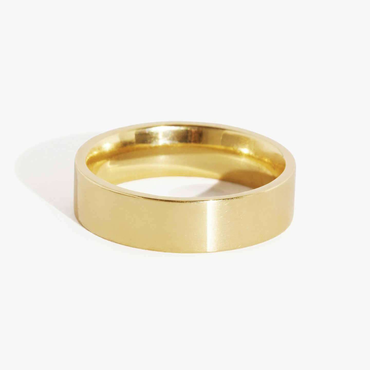 Alliance Flat | 18k | Or jaune 18 carats | Largeur de l'anneau: Grand - 4,5 mm