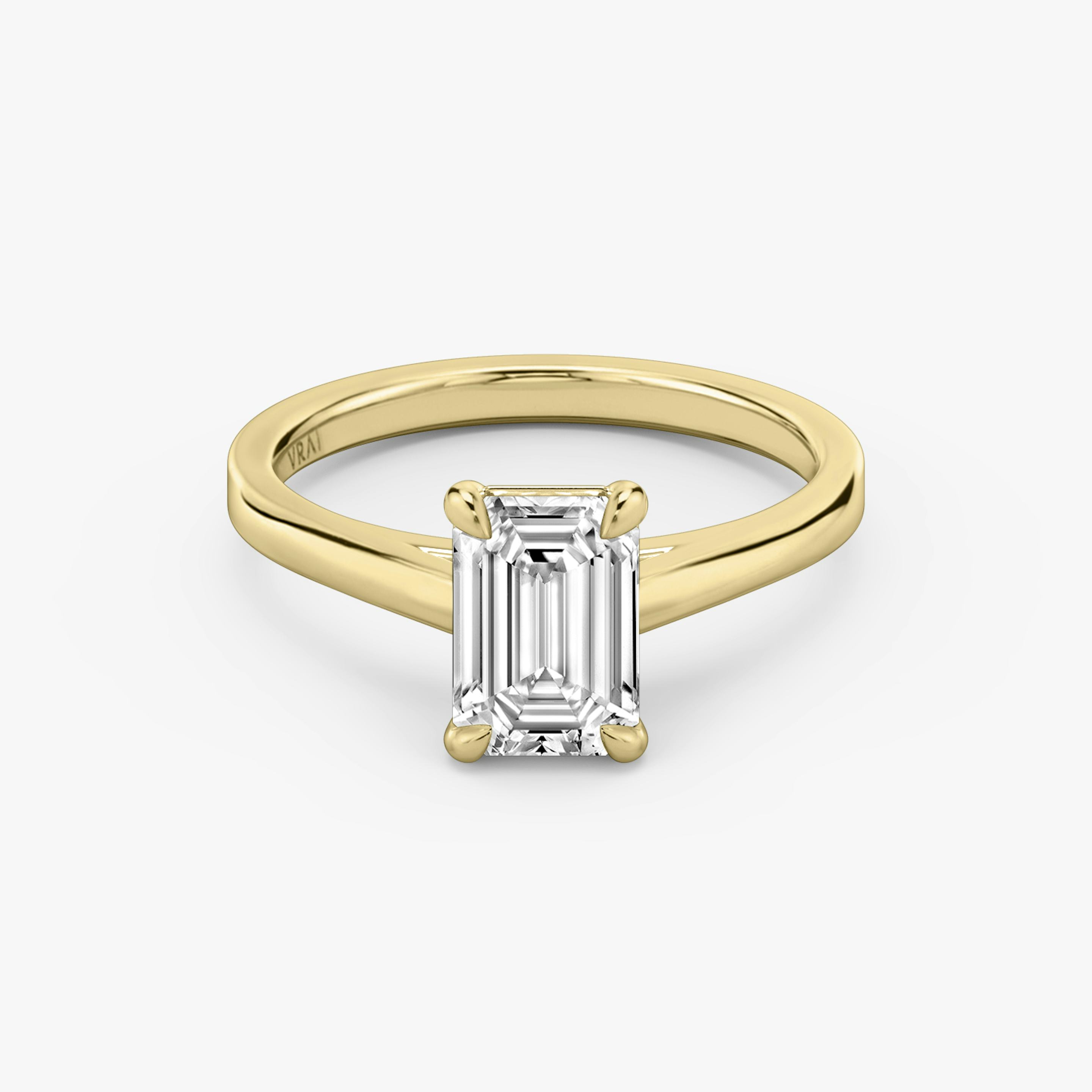 The Cathedral | Emerald | 18k | 18k Yellow Gold | Band: Plain | Diamond orientation: vertical | Carat weight: See full inventory