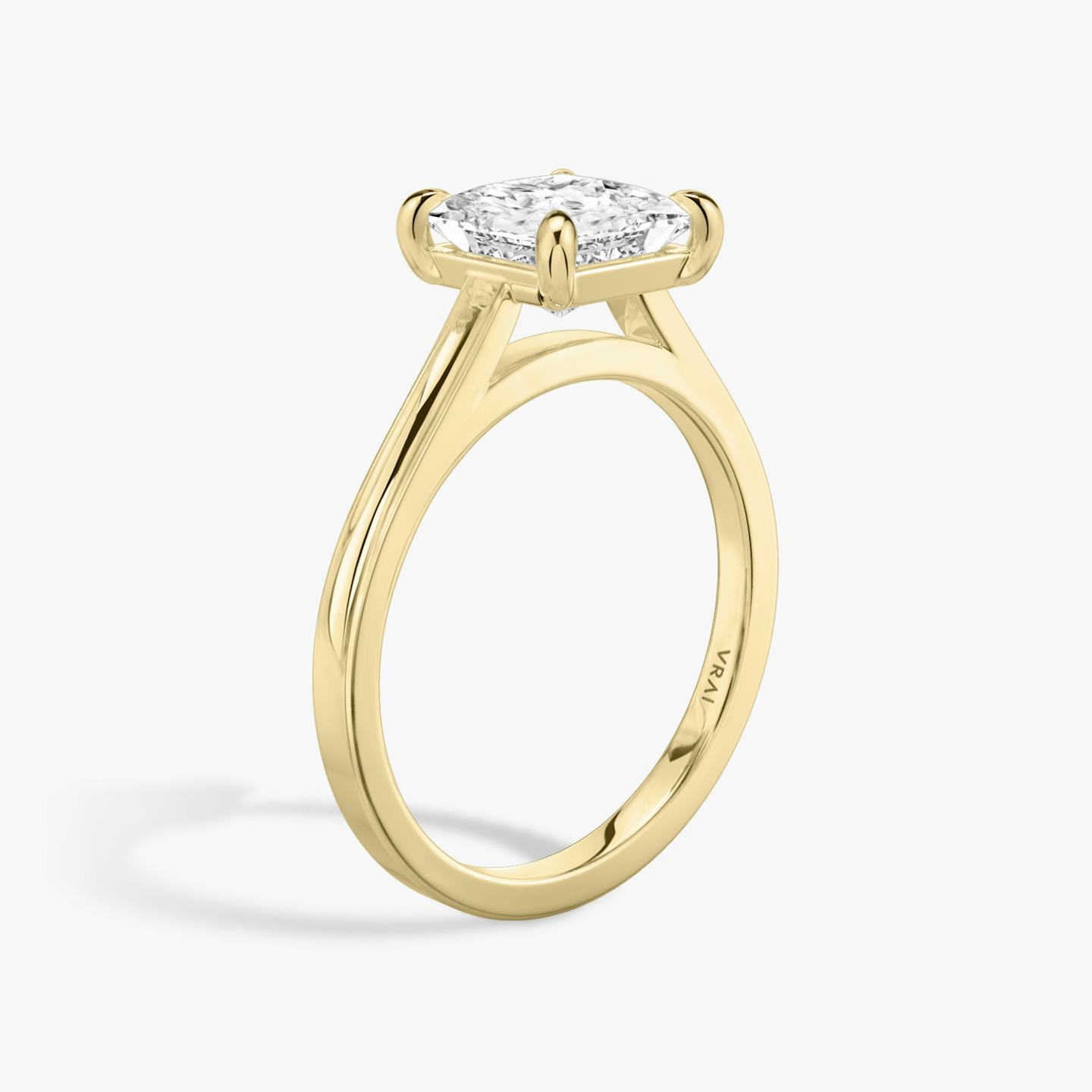 The Cathedral | Princess | 18k | 18k Yellow Gold | Band: Plain | Diamond orientation: vertical | Carat weight: See full inventory