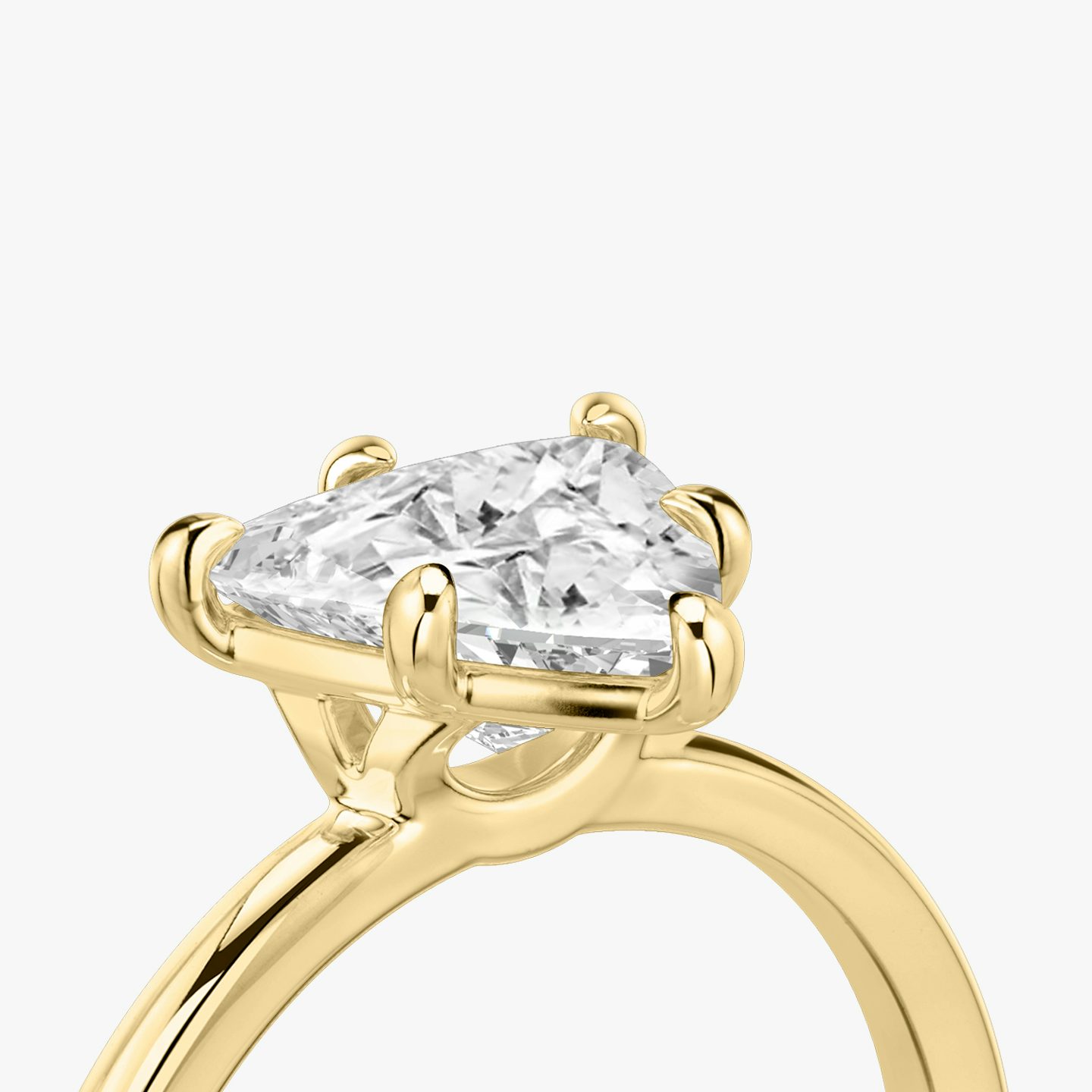 The Signature 6 Prong | Trillion | 18k | 18k Yellow Gold | Band: Plain | Diamond orientation: vertical | Carat weight: See full inventory