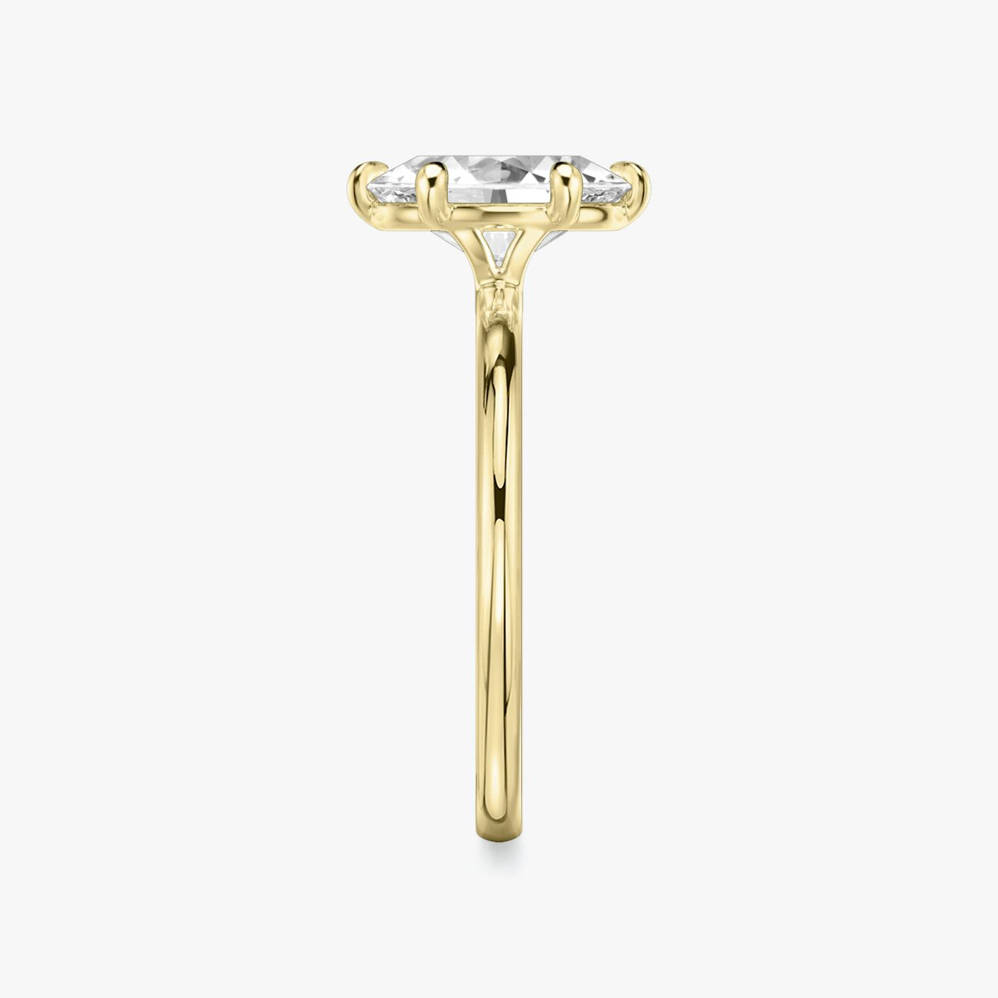 The Signature 6 Prong | Oval | 18k | 18k Yellow Gold | Band: Plain | Diamond orientation: vertical | Carat weight: See full inventory