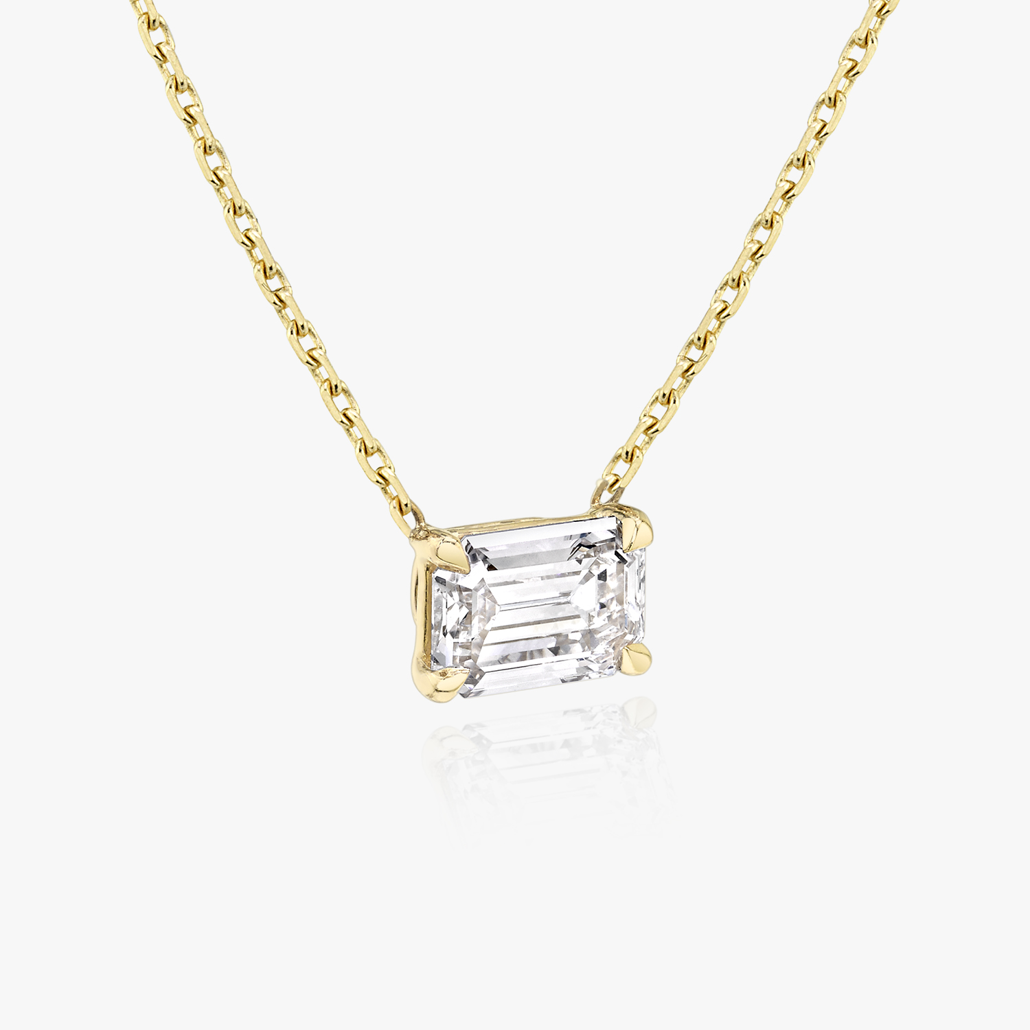 VRAI V Solitaire Round Brilliant Necklaces