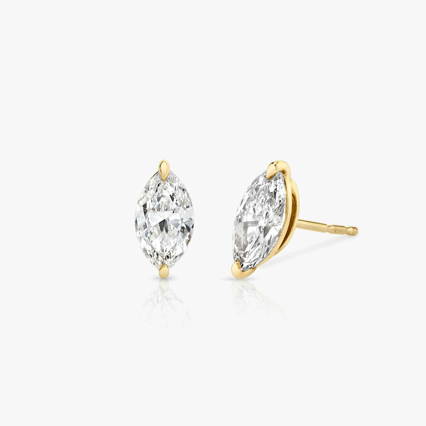 Solitaire Diamond Studs Closeup image of Solitaire Diamond Studs
