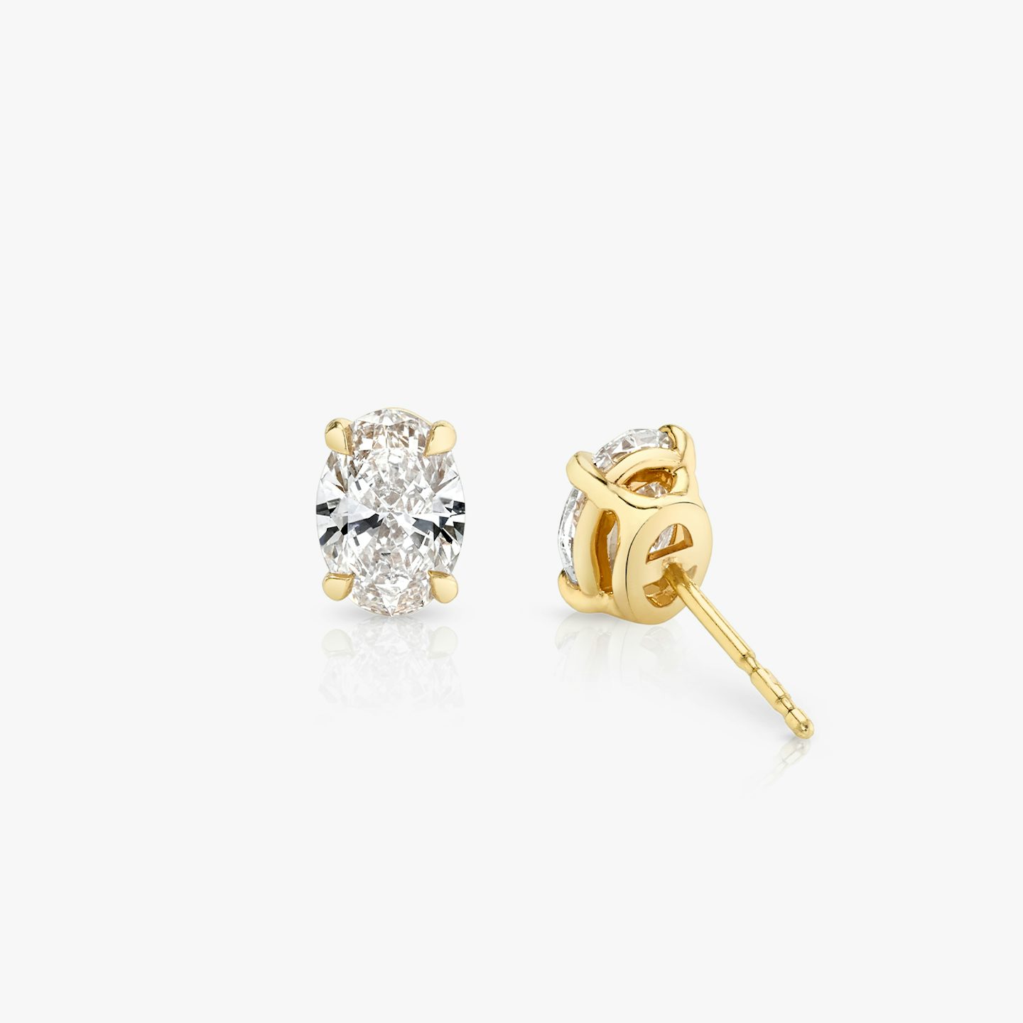 VRAI Solitaire Stud | Oval | 14k | 18k Yellow Gold | Carat weight: 1/4