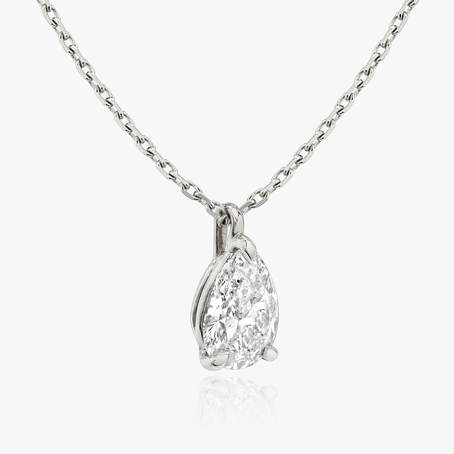 VRAI V Solitaire Round Brilliant Necklaces