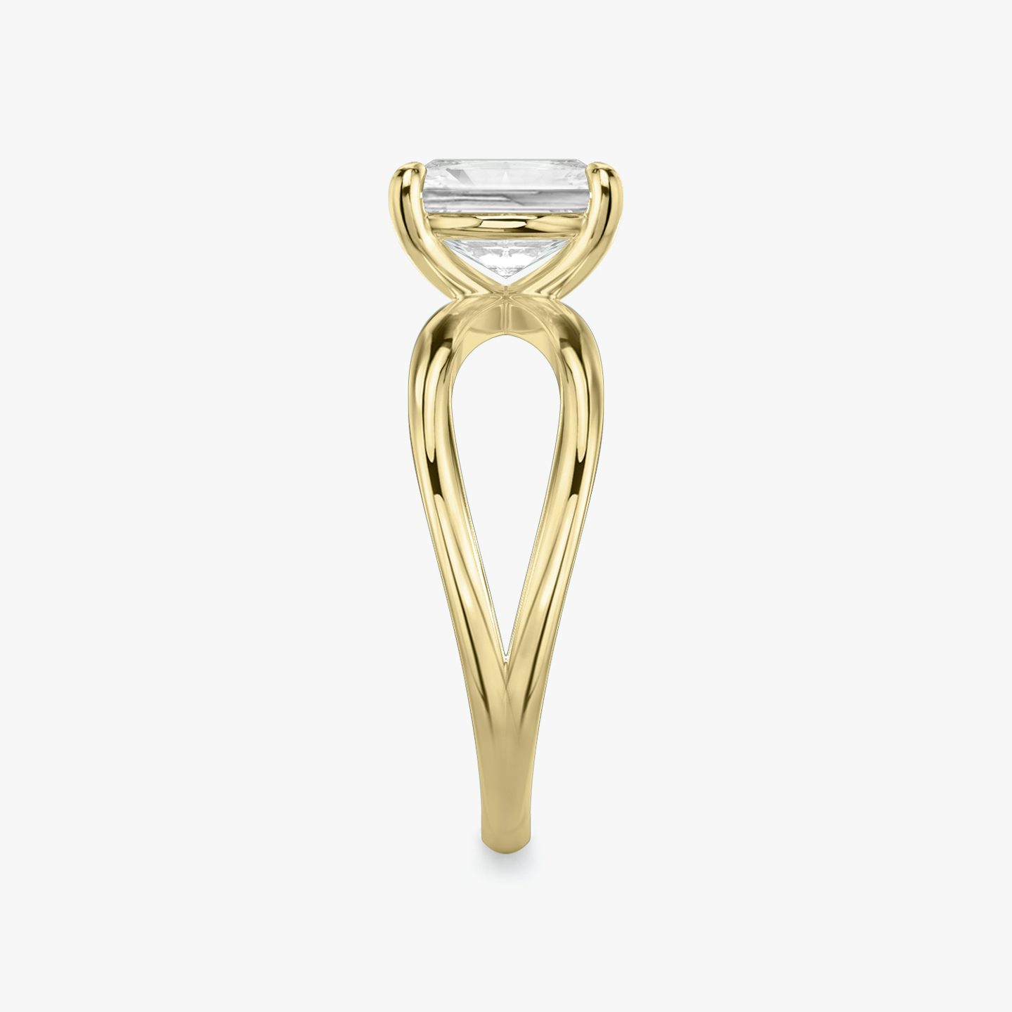 The Duet | Radiant | 18k | 18k Yellow Gold | Band: Plain | Diamond orientation: vertical | Carat weight: See full inventory