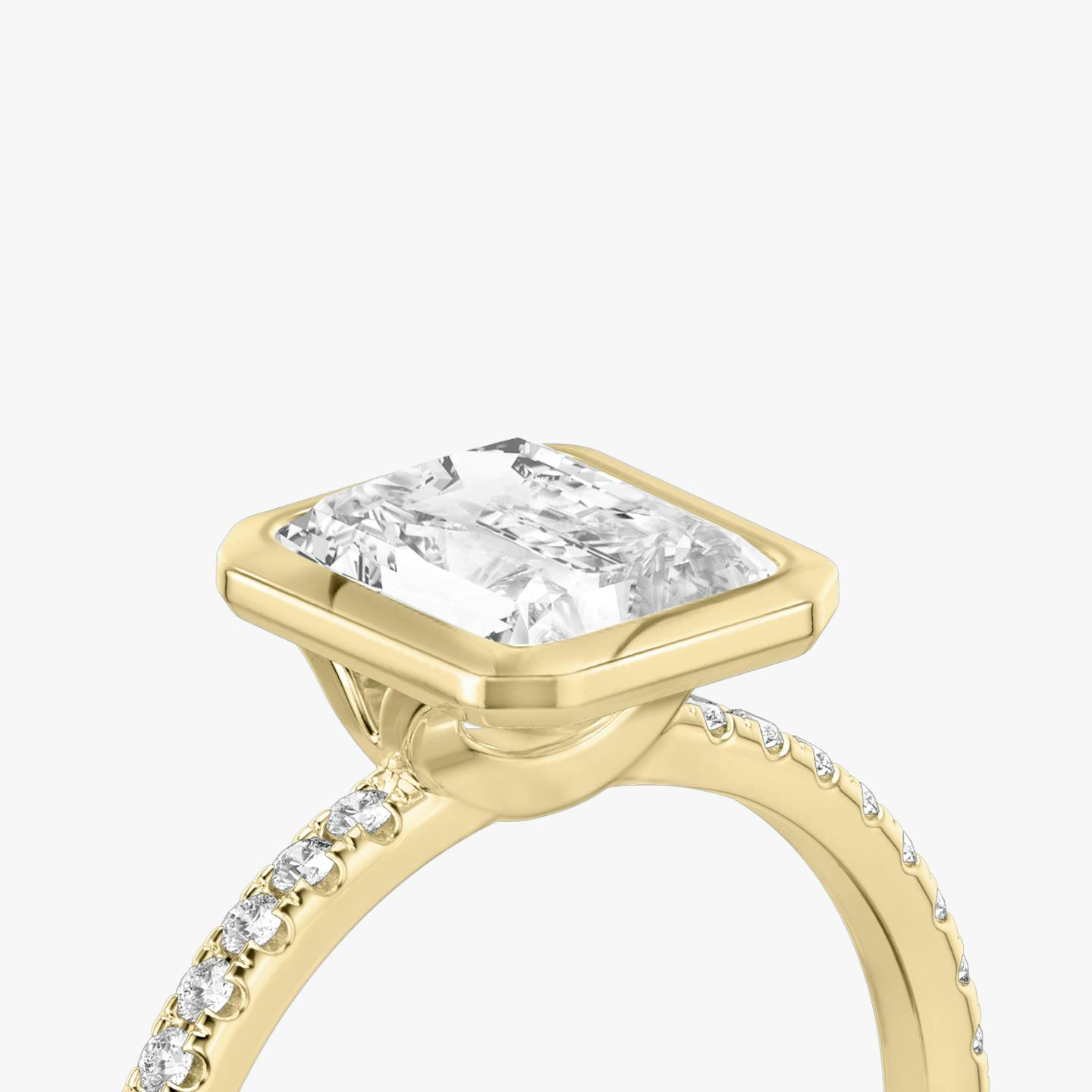 The Signature Bezel | Radiant | 18k | 18k Yellow Gold | Band: Pavé | Diamond orientation: vertical | Carat weight: See full inventory