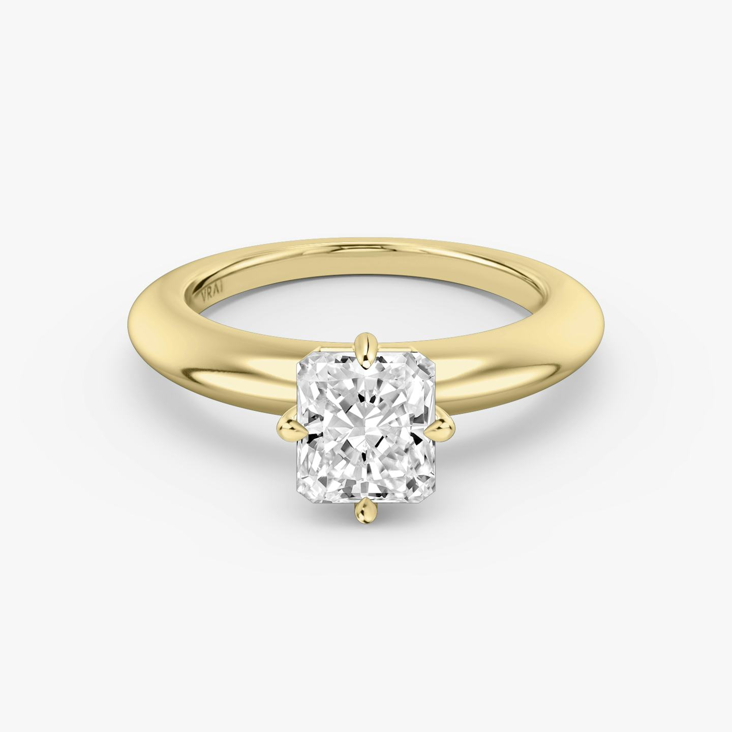 The Curator | Radiant | 18k | 18k Yellow Gold | Band: Plain | Diamond orientation: vertical | Carat weight: See full inventory