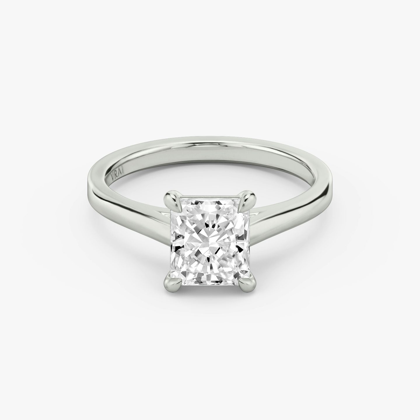 The Cathedral | radiant | 18k | white-gold | bandAccent: plain | diamondOrientation: vertical | caratWeight: other