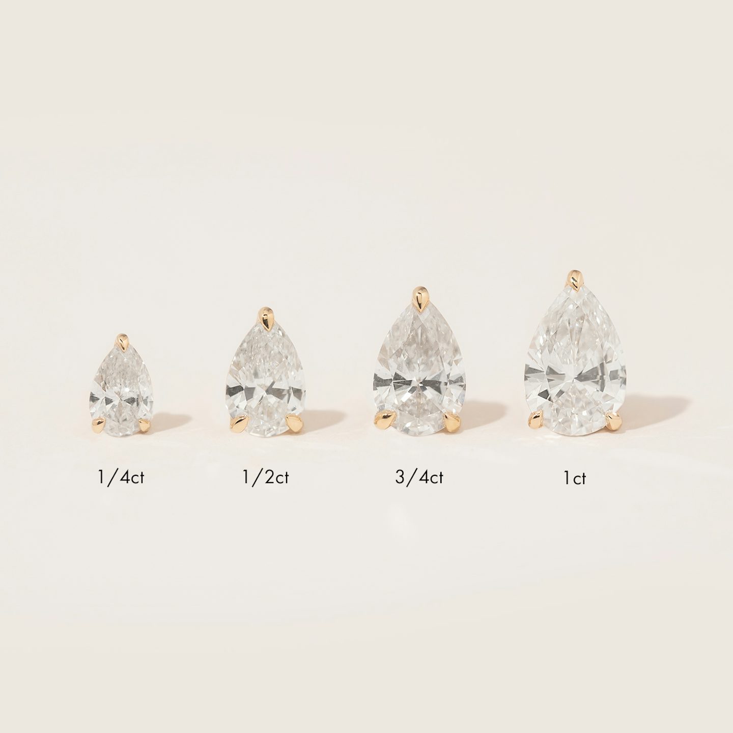 VRAI Solitaire Stud | Pear | 14k | 18k White Gold | Carat weight: 1/4