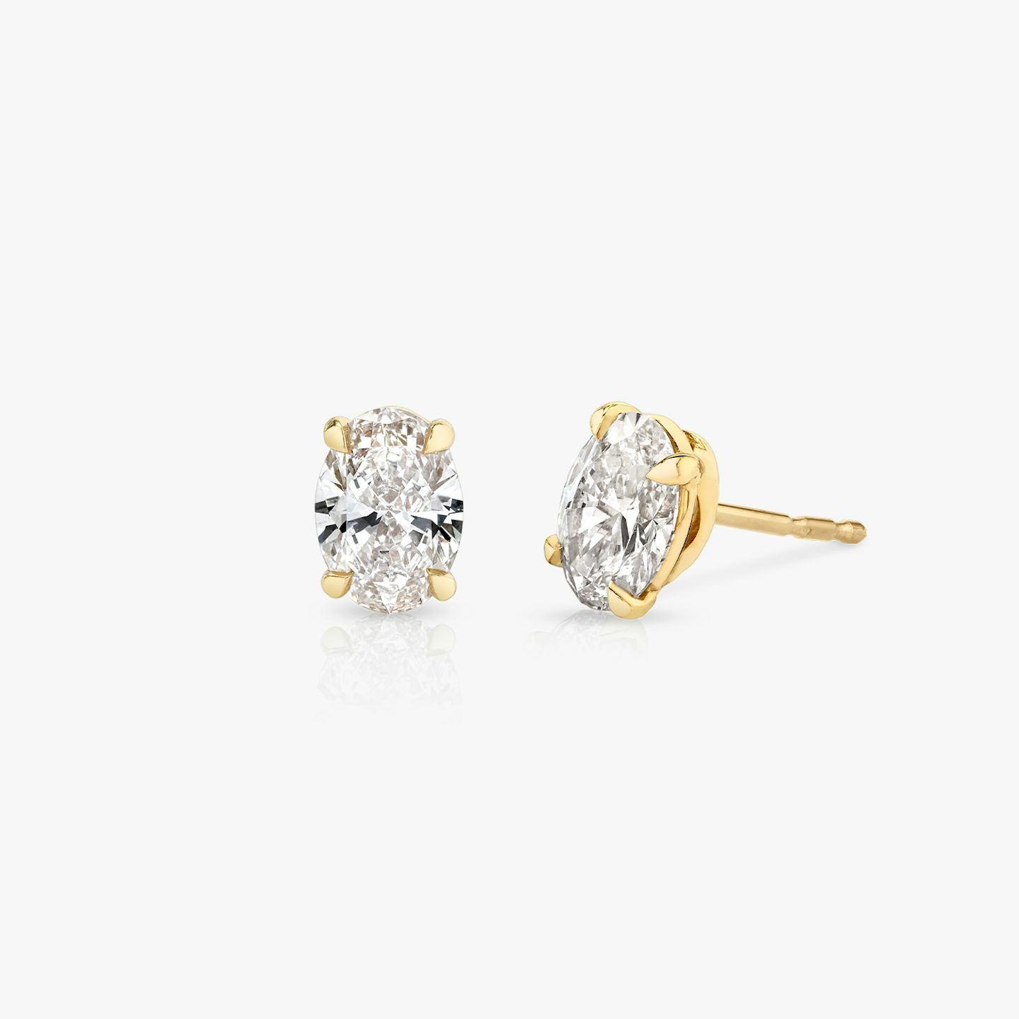 VRAI Solitaire Stud | Oval | 14k | 18k Yellow Gold | Carat weight: 1/2