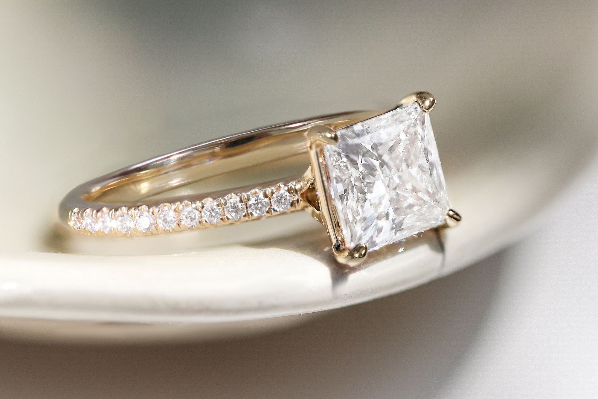Color & carat
