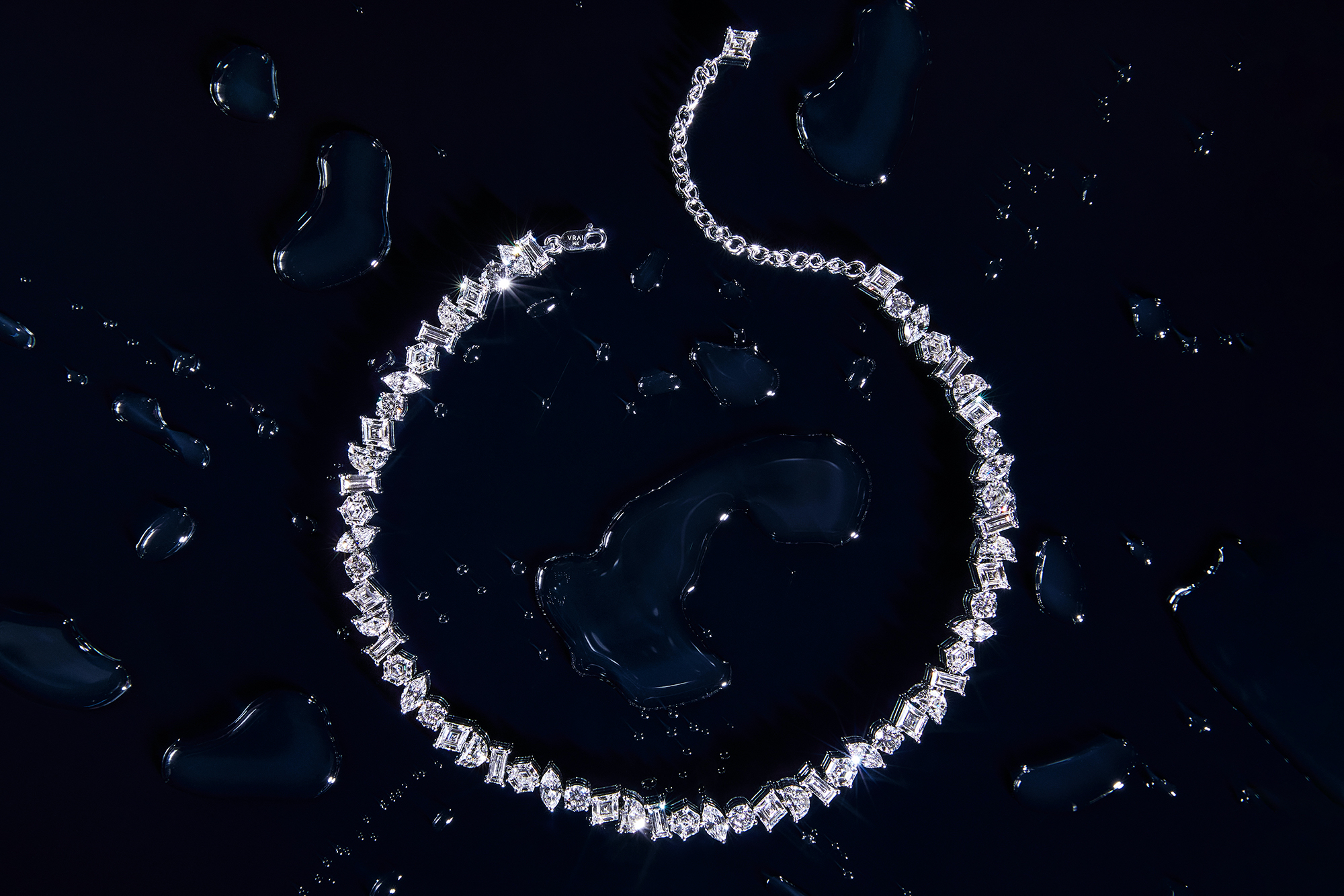Illuminate Choker
