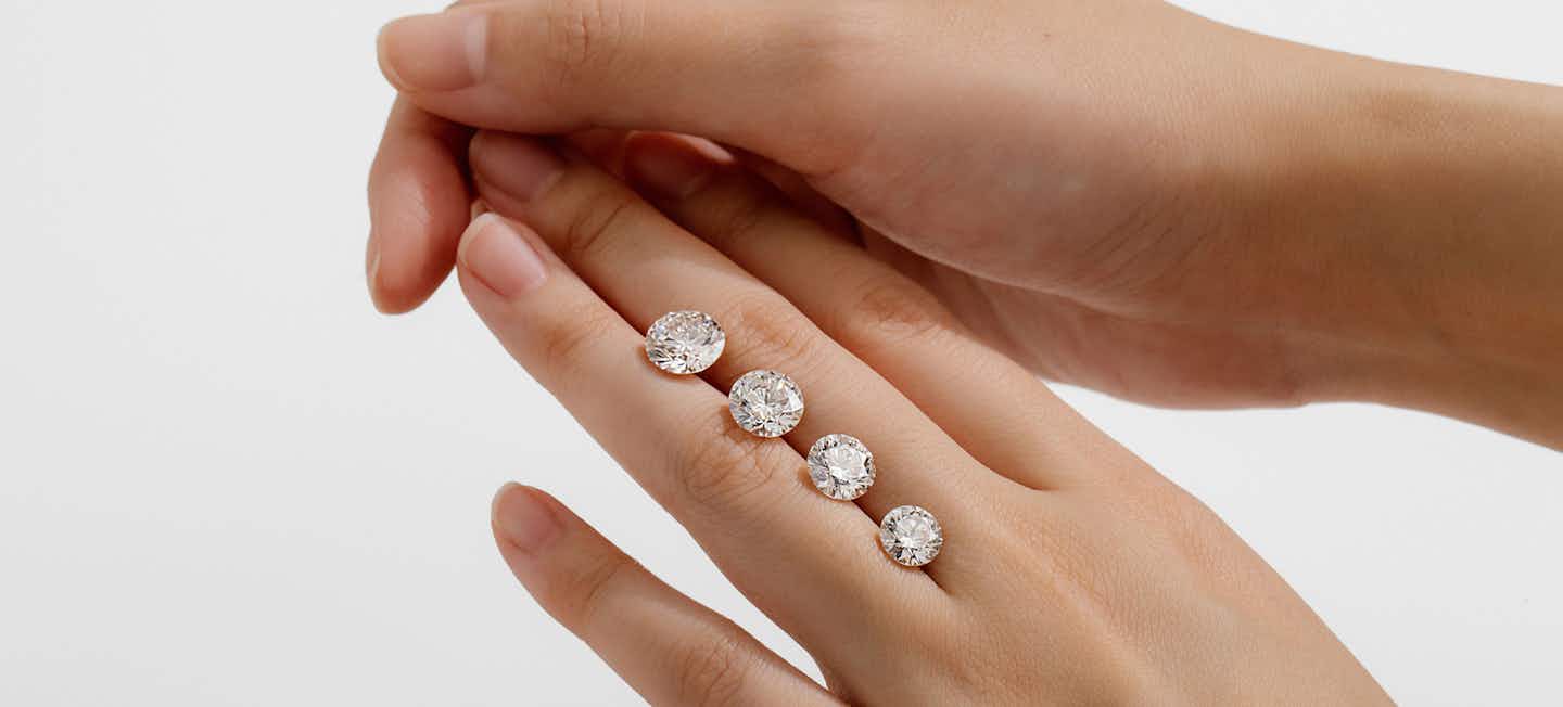 Custom engagement rings, lab-grown diamonds