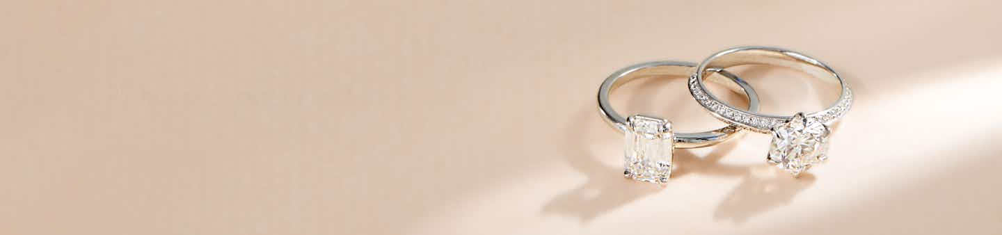 Anillos de compromiso de platino