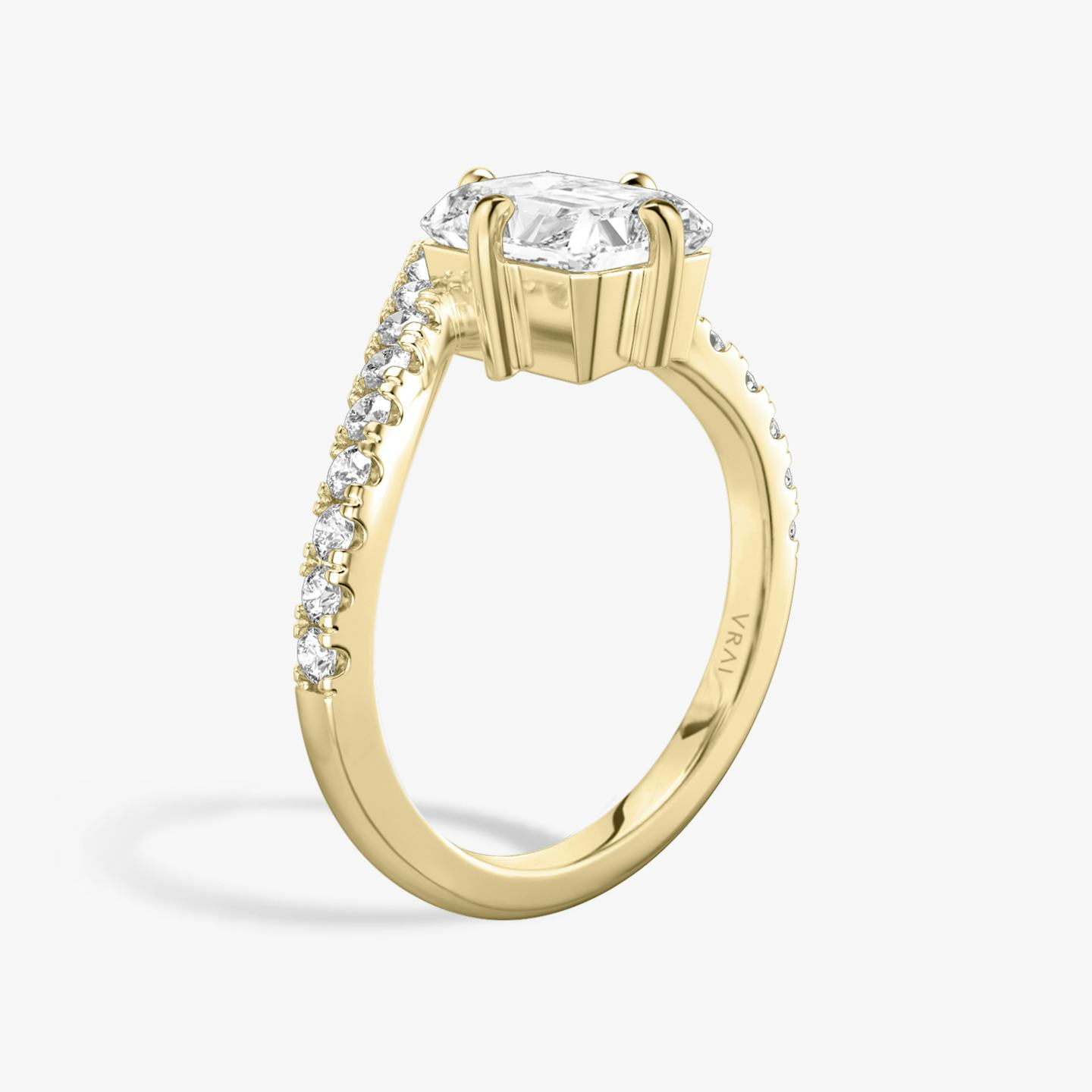 The Signature V | Radiant | 18k | 18k Yellow Gold | Band: Pavé | Diamond orientation: vertical | Carat weight: See full inventory