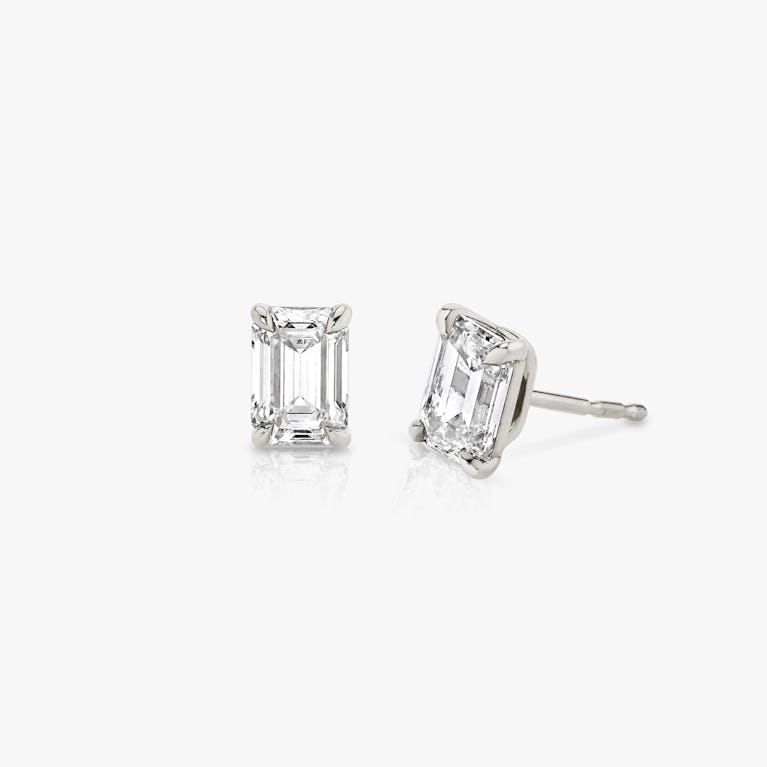 lab-grown emerald solitaire stud with white gold for holiday gifting