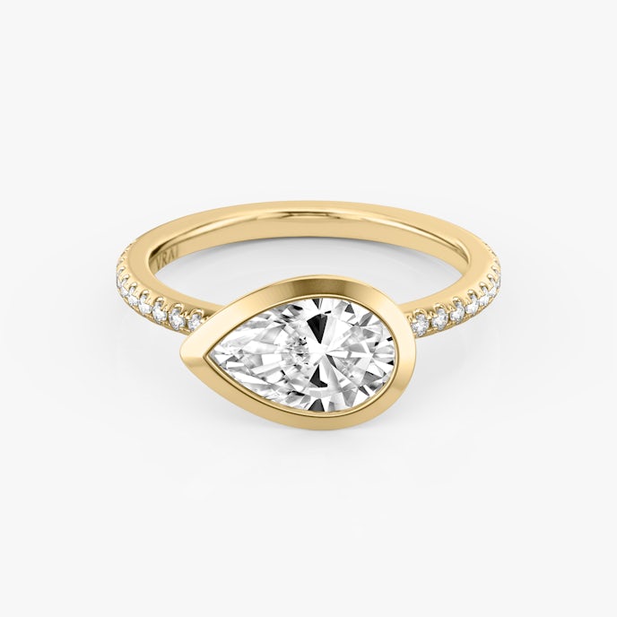 The Signature BezelPear | Yellow Gold