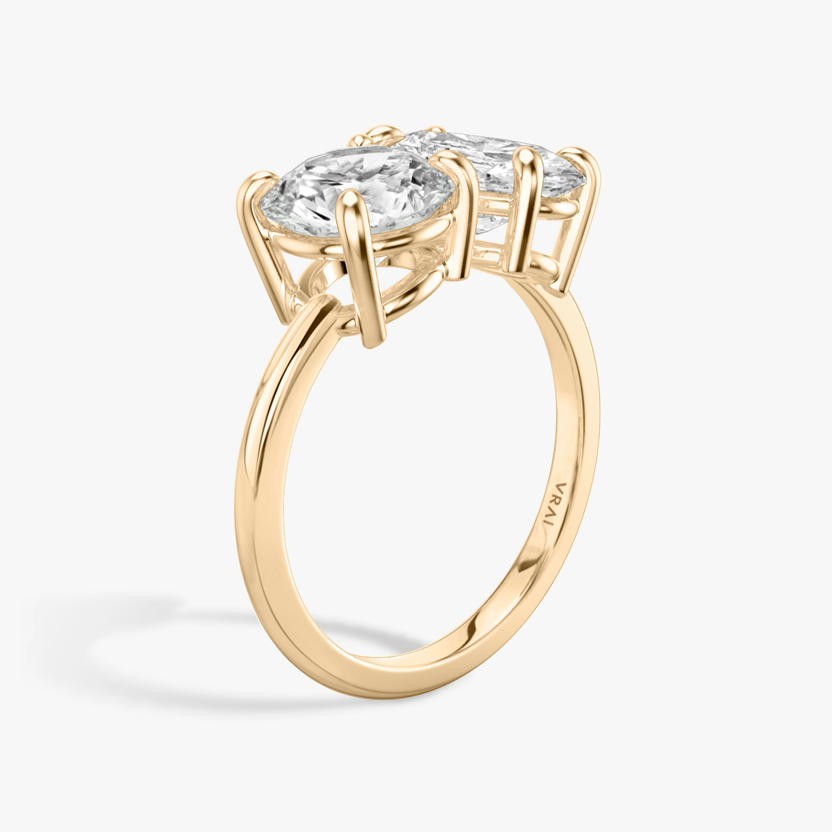 The Toi et Moi | Round Brilliant and Oval | 14k | 14k Rose Gold | Band: Plain | Diamond orientation: vertical | Carat weight: See full inventory