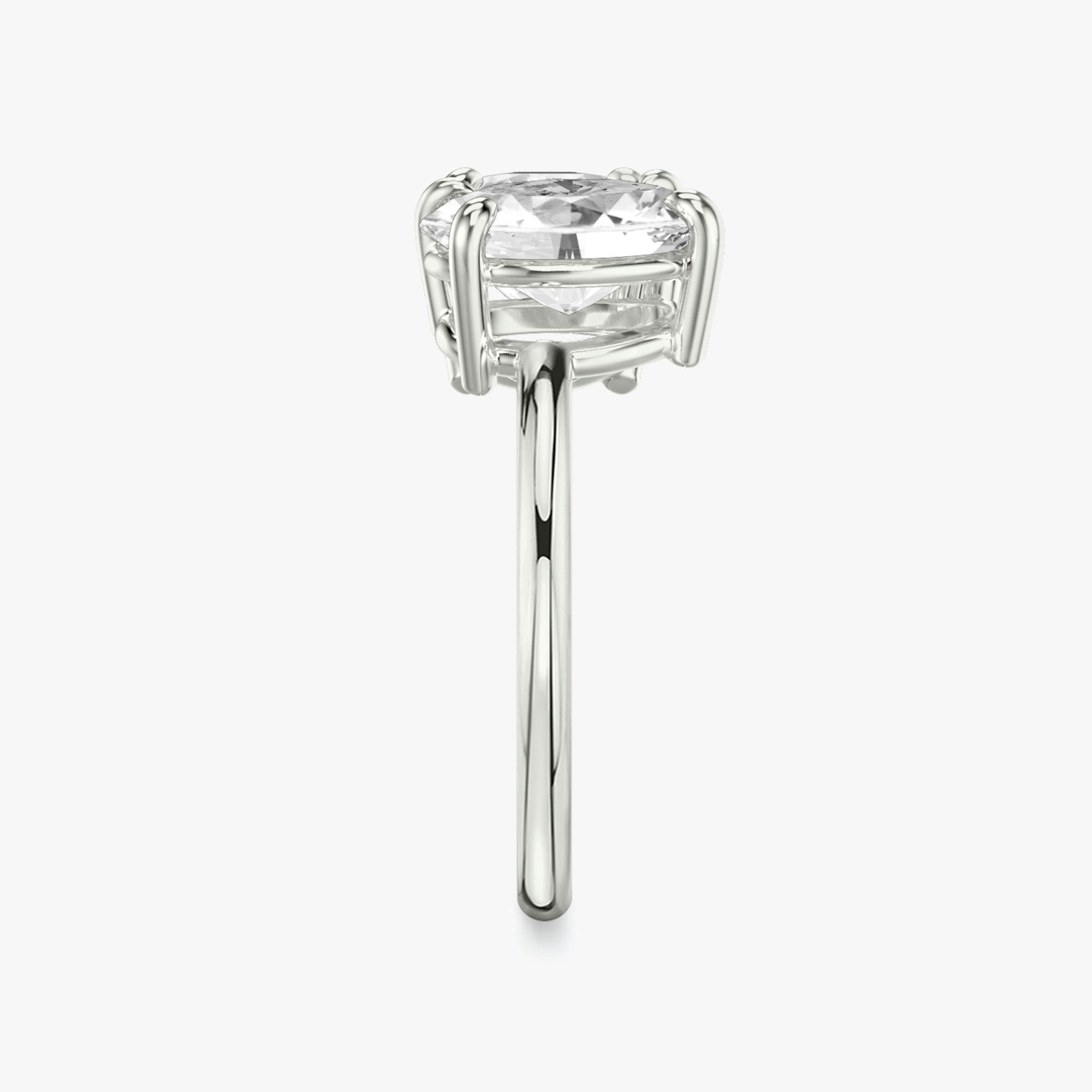 The Toi et Moi | Round Brilliant and Oval | 18k | 18k White Gold | Band: Plain | Diamond orientation: vertical | Carat weight: See full inventory
