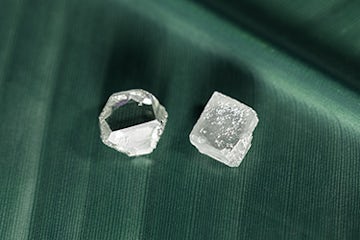 Was ist ein im Labor gezüchteter Diamant? 