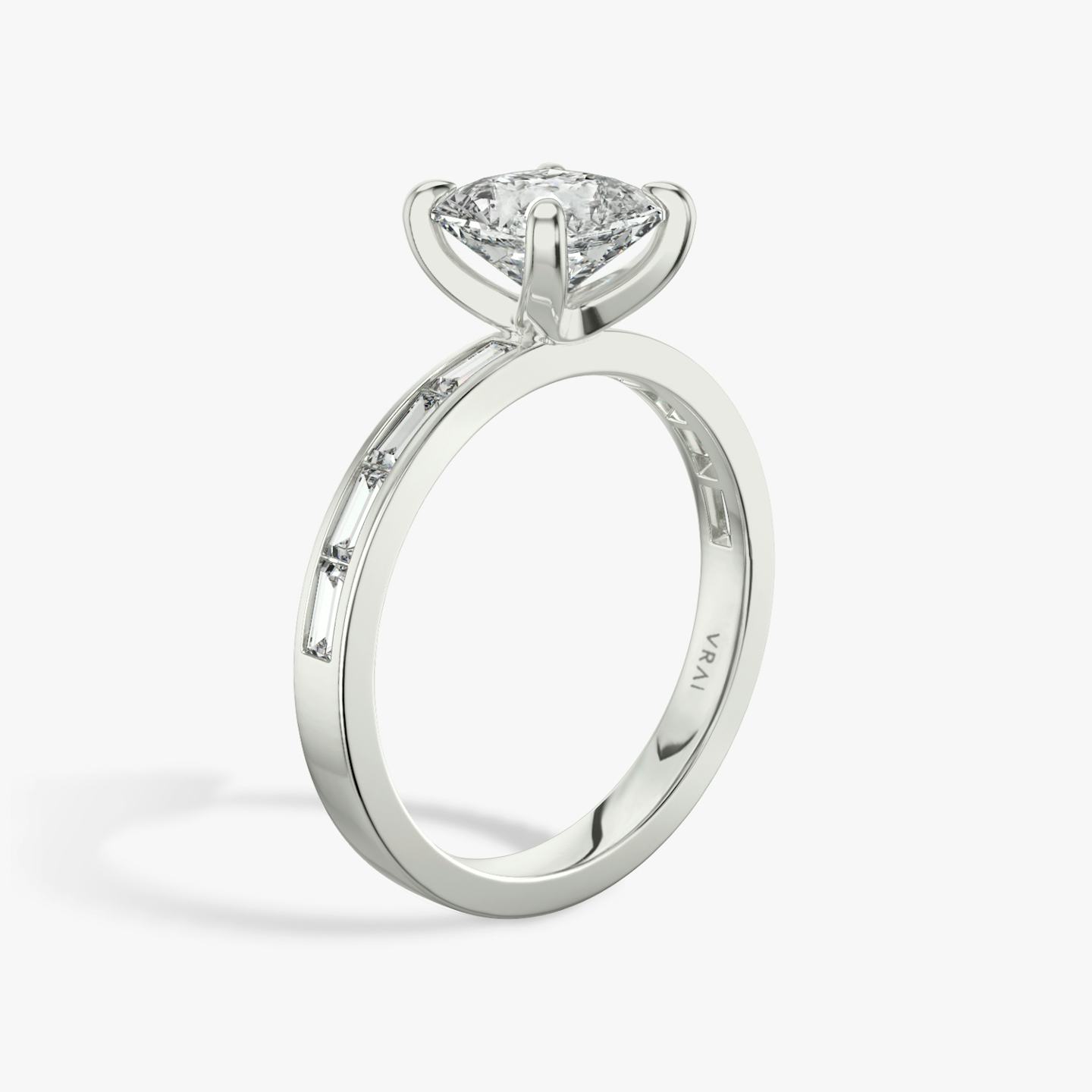 Devotion | Asscher | Platin | Ringbesatz: Baguette | Ring: Original | Diamantausrichtung: vertical | Karatgewicht: Gesamtbestand ansehen