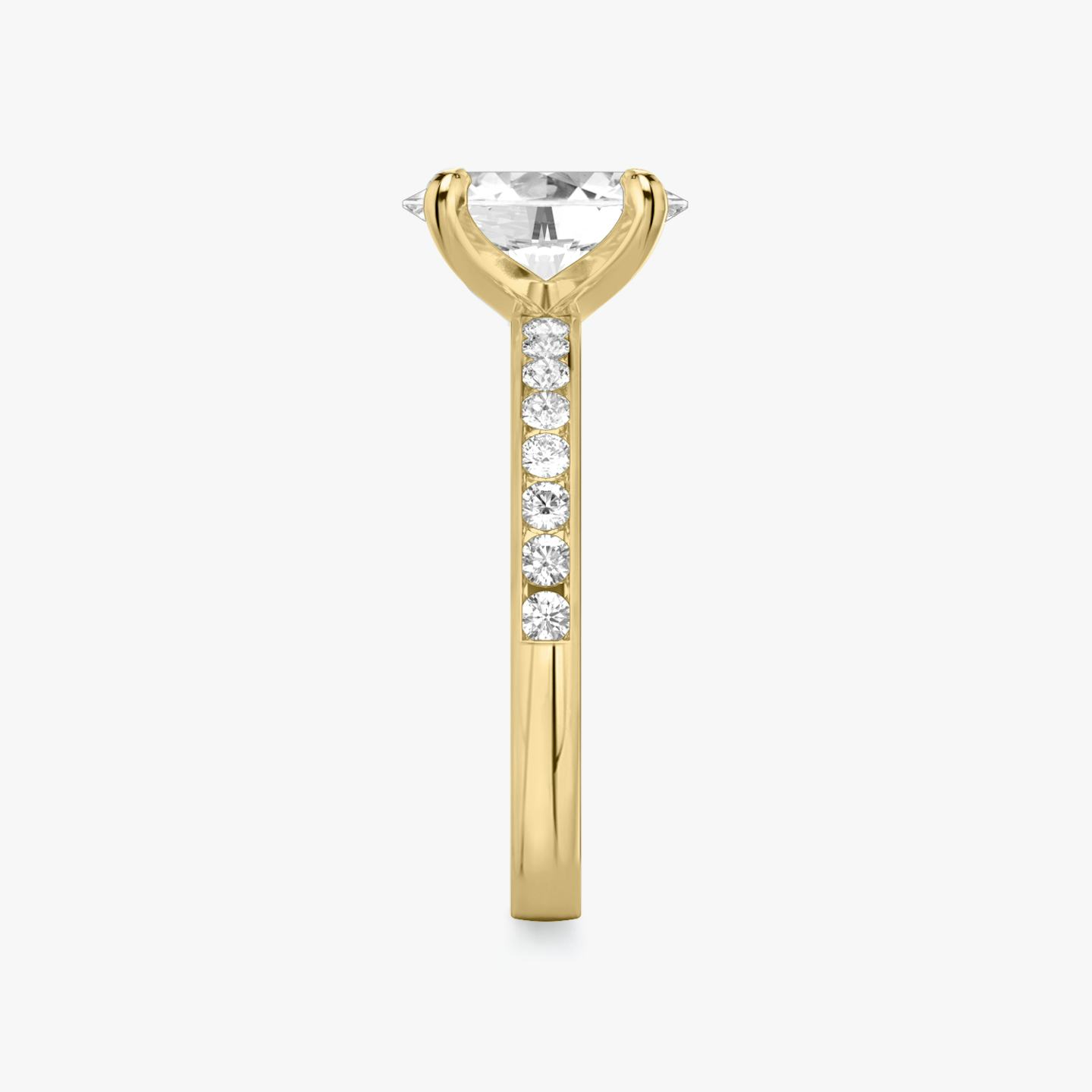 The Devotion | Oval | 18k | 18k Yellow Gold | Band stone shape: Round Brilliant | Band: Large | Diamond orientation: vertical | Carat weight: See full inventory