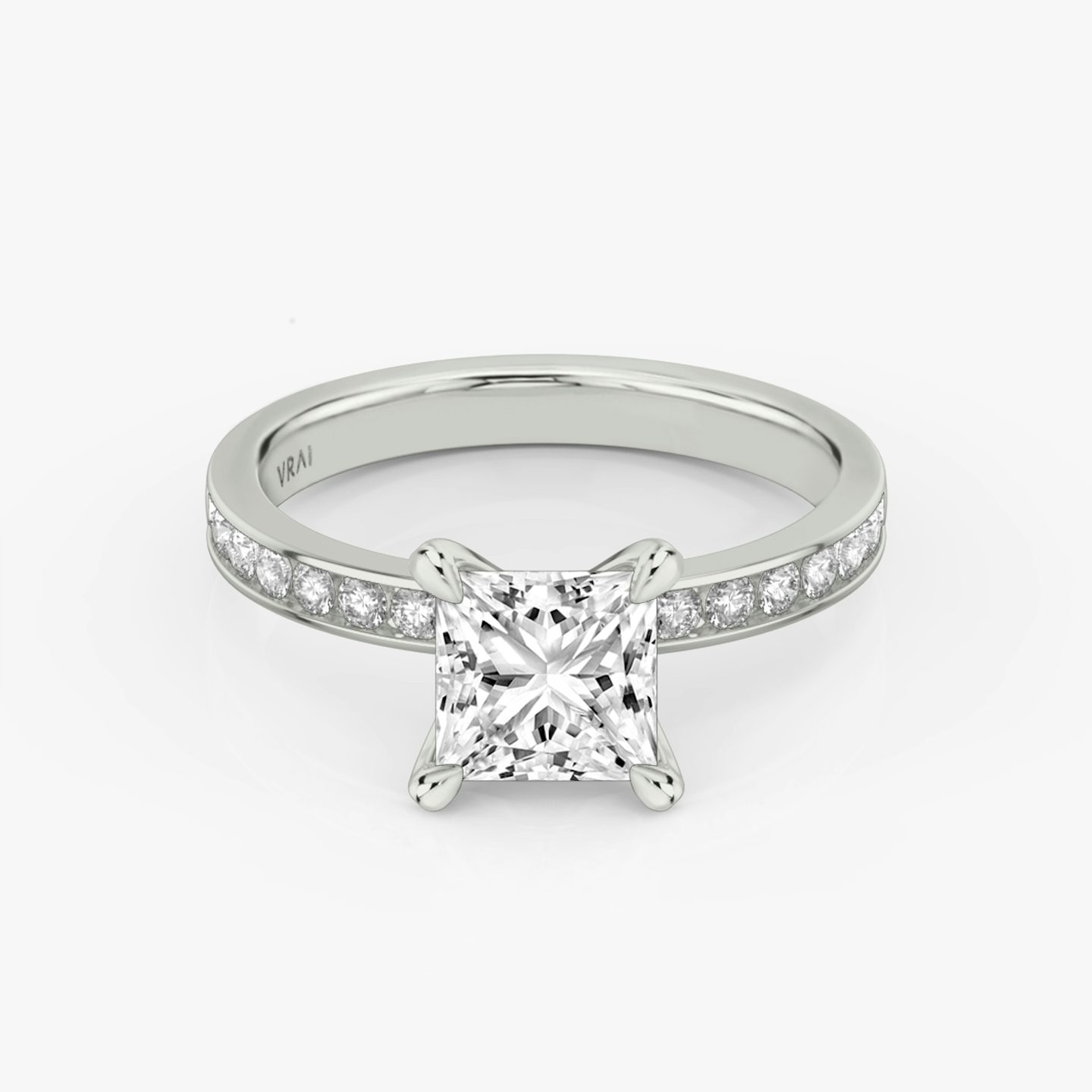 The Devotion | Princess | 18k | 18k White Gold | Band: Pavé | Band stone shape: Round Brilliant | Band: Large | Diamond orientation: vertical | Carat weight: See full inventory