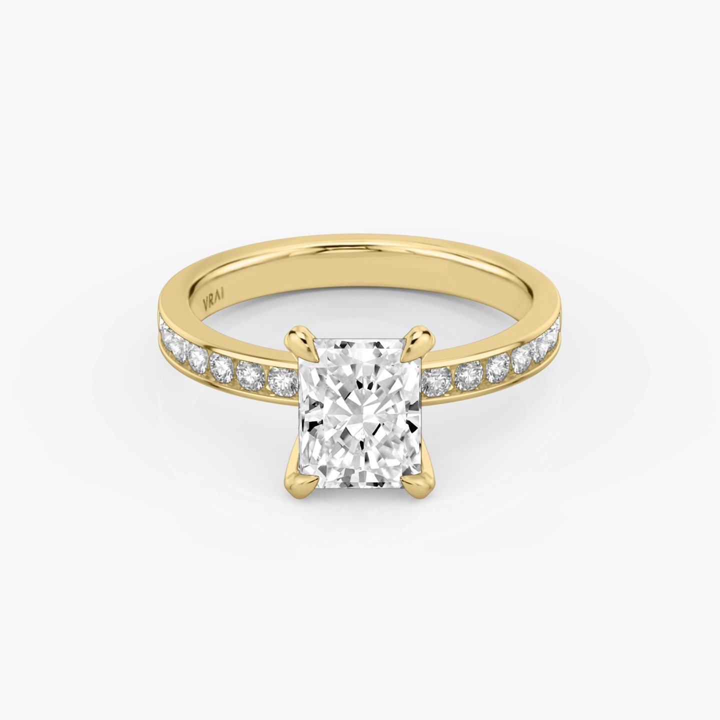 The Devotion | Radiant | 18k | 18k Yellow Gold | Band: Pavé | Band stone shape: Round Brilliant | Band: Large | Diamond orientation: vertical | Carat weight: See full inventory