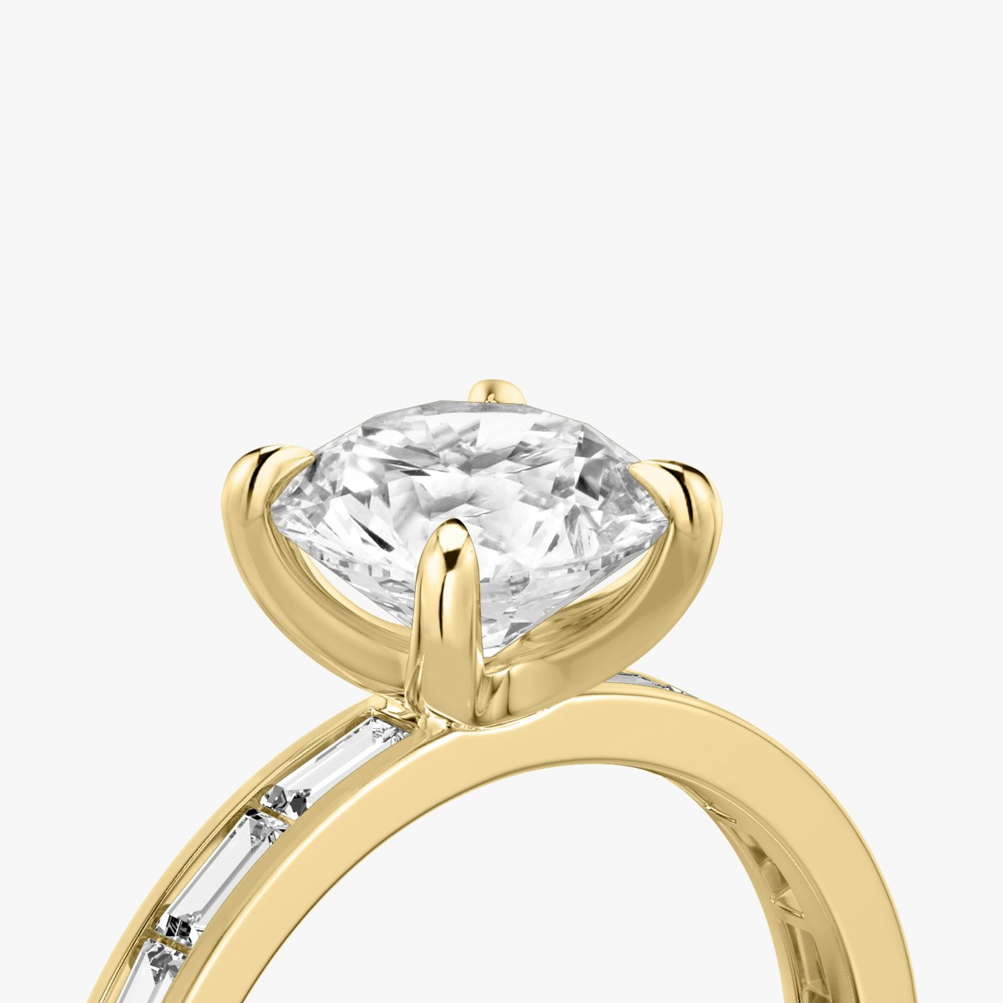 The Devotion | Round Brilliant | 18k | 18k Yellow Gold | Band: Pavé | Band stone shape: Baguette | Band: Original | Carat weight: See full inventory | Diamond orientation: vertical