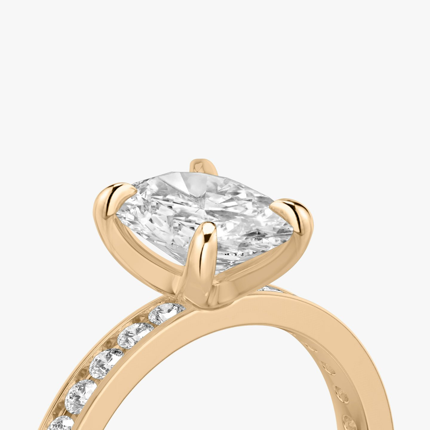 The Devotion | Oval | 14k | 14k Rose Gold | Band: Pavé | Band stone shape: Round Brilliant | Band: Large | Diamond orientation: vertical | Carat weight: See full inventory