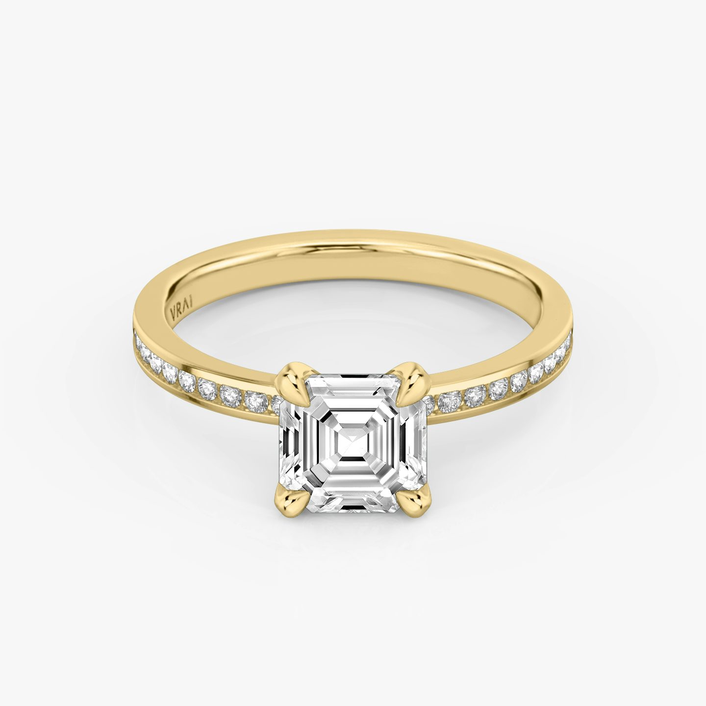 The Devotion | Asscher | 18k | 18k Yellow Gold | Band: Pavé | Band stone shape: Round Brilliant | Band: Original | Diamond orientation: vertical | Carat weight: See full inventory