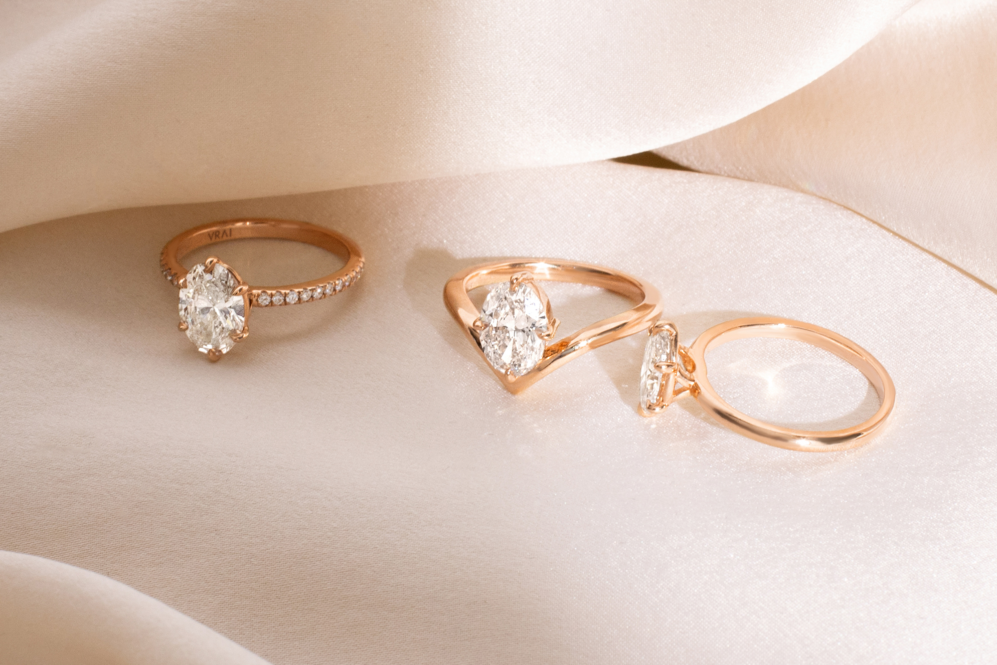 Rosa Del Amor' Natural Rose Gold Engagement Ring