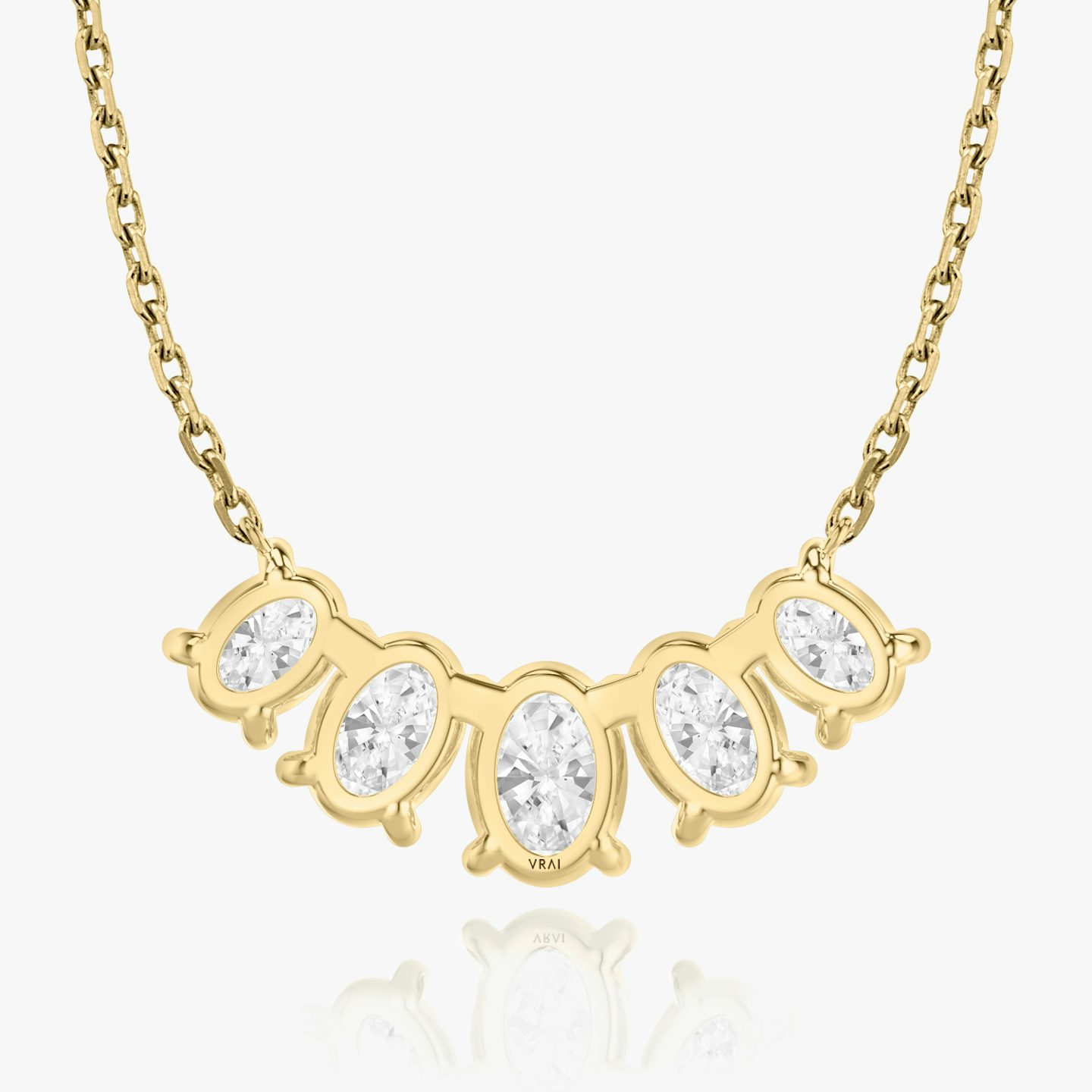 Collier Arc | Ovale | 14k | Or jaune 18 carats | Longueur de la chaîne: 16-18 | Taille des diamants: Large | Nombre de diamants: 5