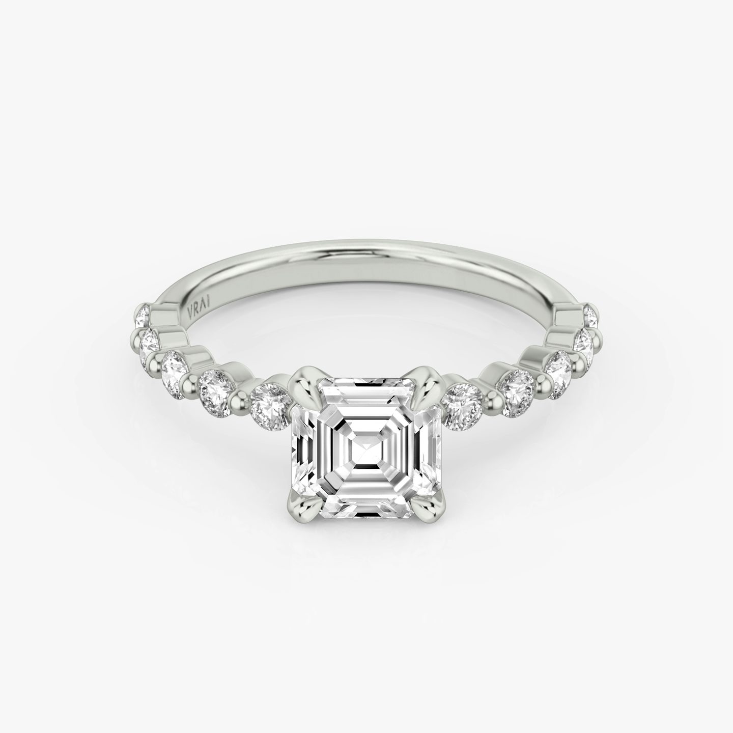 The Single Shared Prong | Asscher | 18k | 18k White Gold | Band: Plain | Band: Large | Diamond orientation: vertical | Carat weight: See full inventory