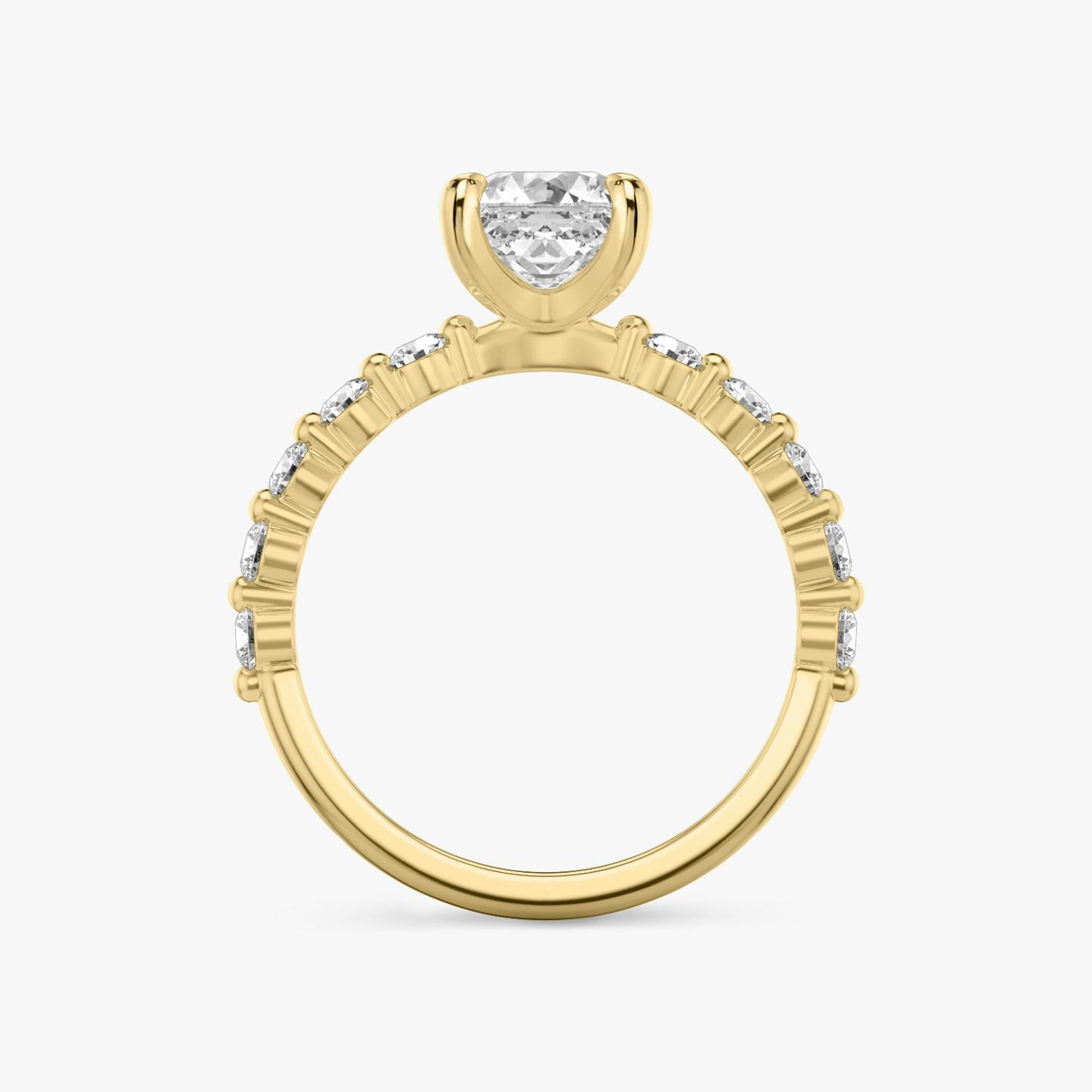 Single Shared Prong | Asscher | 18k | 18k Gelbgold | Ring: Large | Diamantausrichtung: vertical | Karatgewicht: Gesamtbestand ansehen