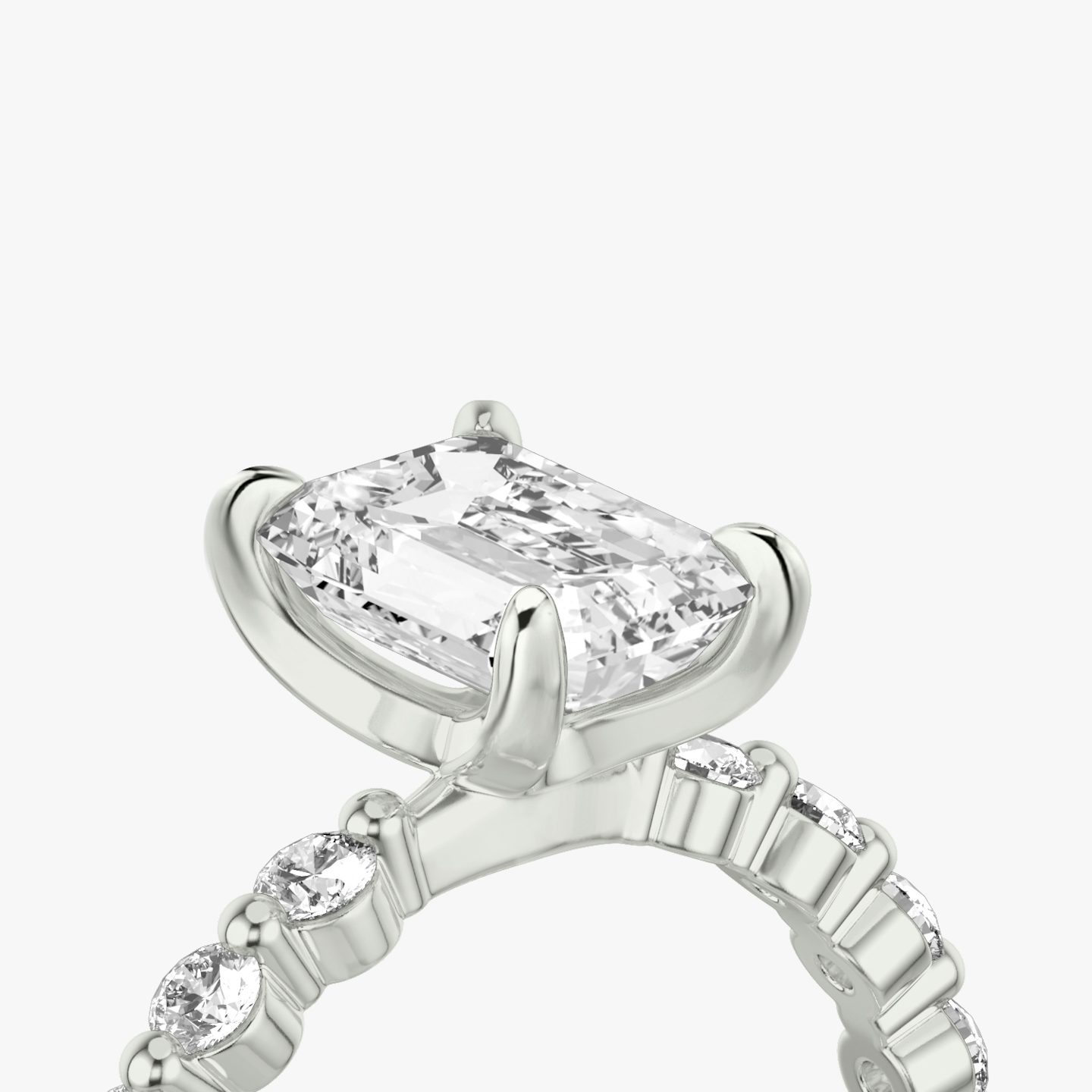 Single Shared Prong | Emerald | 18k | 18k Weißgold | Ring: Large | Diamantausrichtung: vertical | Karatgewicht: Gesamtbestand ansehen
