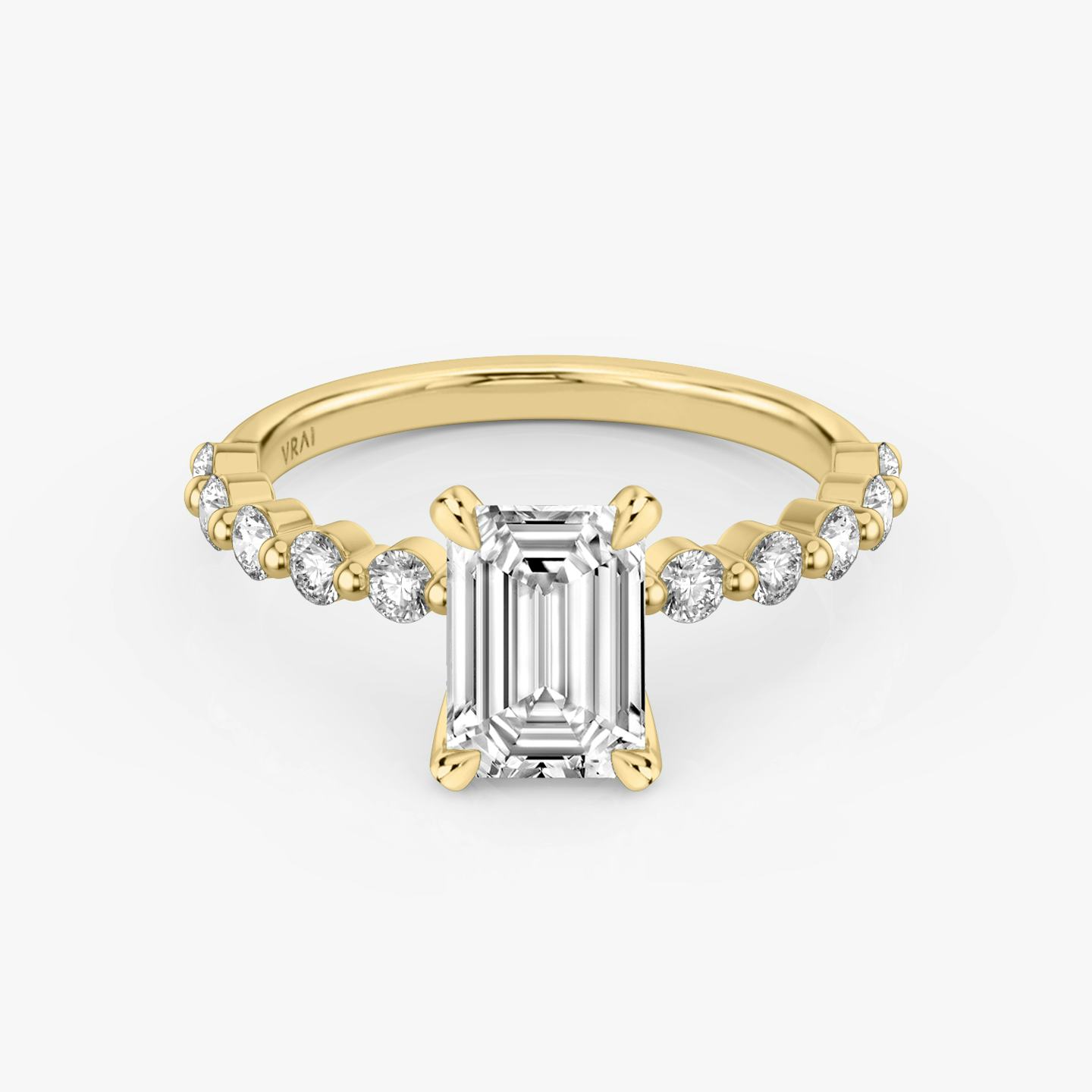 The Single Shared Prong | Emerald | 18k | 18k Yellow Gold | Band: Large | Diamond orientation: vertical | Carat weight: See full inventory