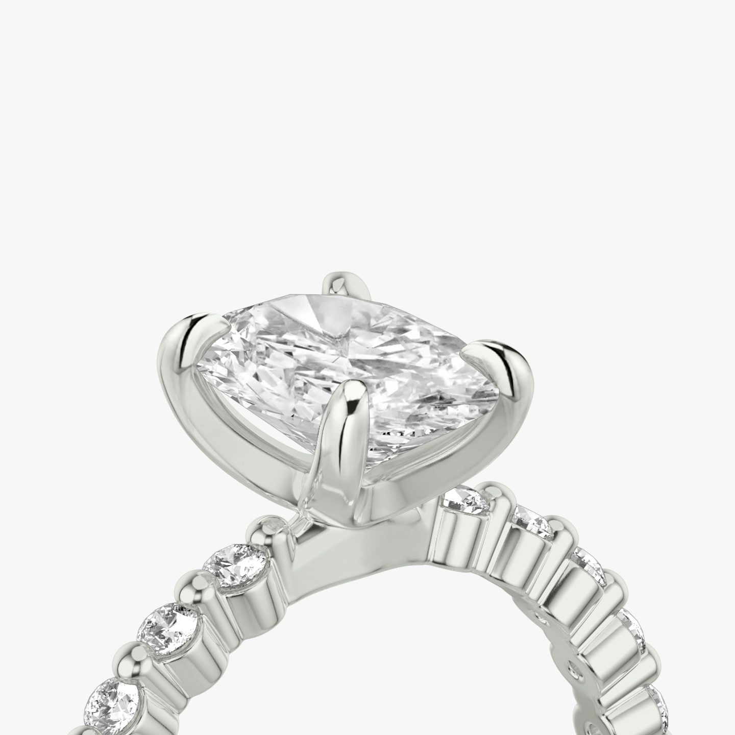 The Single Shared Prong | Oval | Platinum | Band: Plain | Band: Original | Diamond orientation: vertical | Carat weight: See full inventory