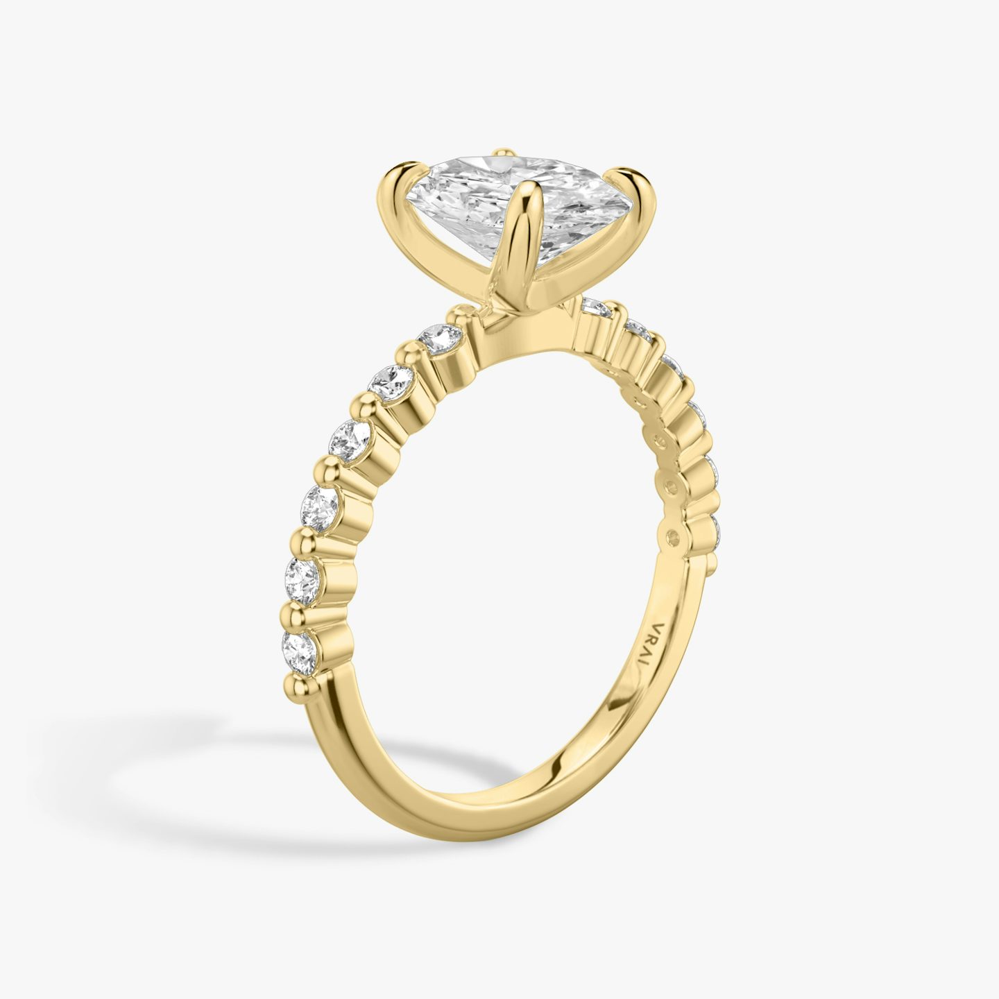 The Single Shared Prong | oval | 18k | yellow-gold | bandStoneStyle: original | diamondOrientation: vertical | caratWeight: other