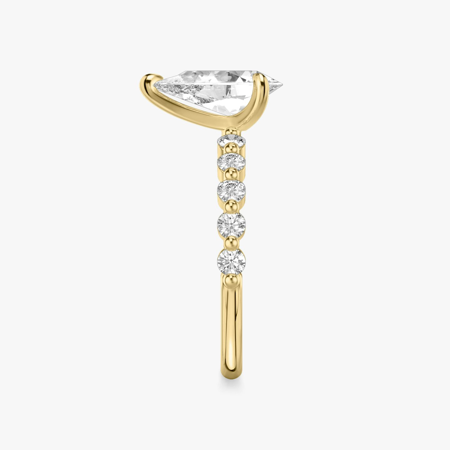 The Single Shared Prong | Pear | 18k | 18k Yellow Gold | Band: Large | Diamond orientation: vertical | Carat weight: See full inventory
