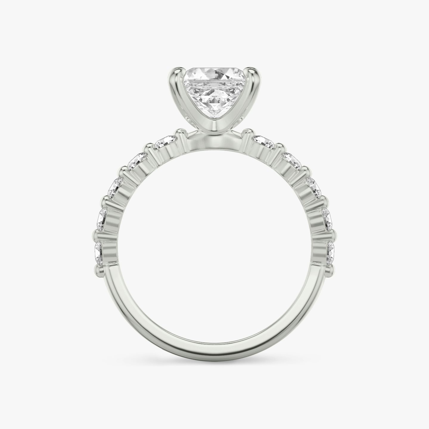 Single Shared Prong | Princess | 18k | 18k Weißgold | Ring: Large | Diamantausrichtung: vertical | Karatgewicht: Gesamtbestand ansehen