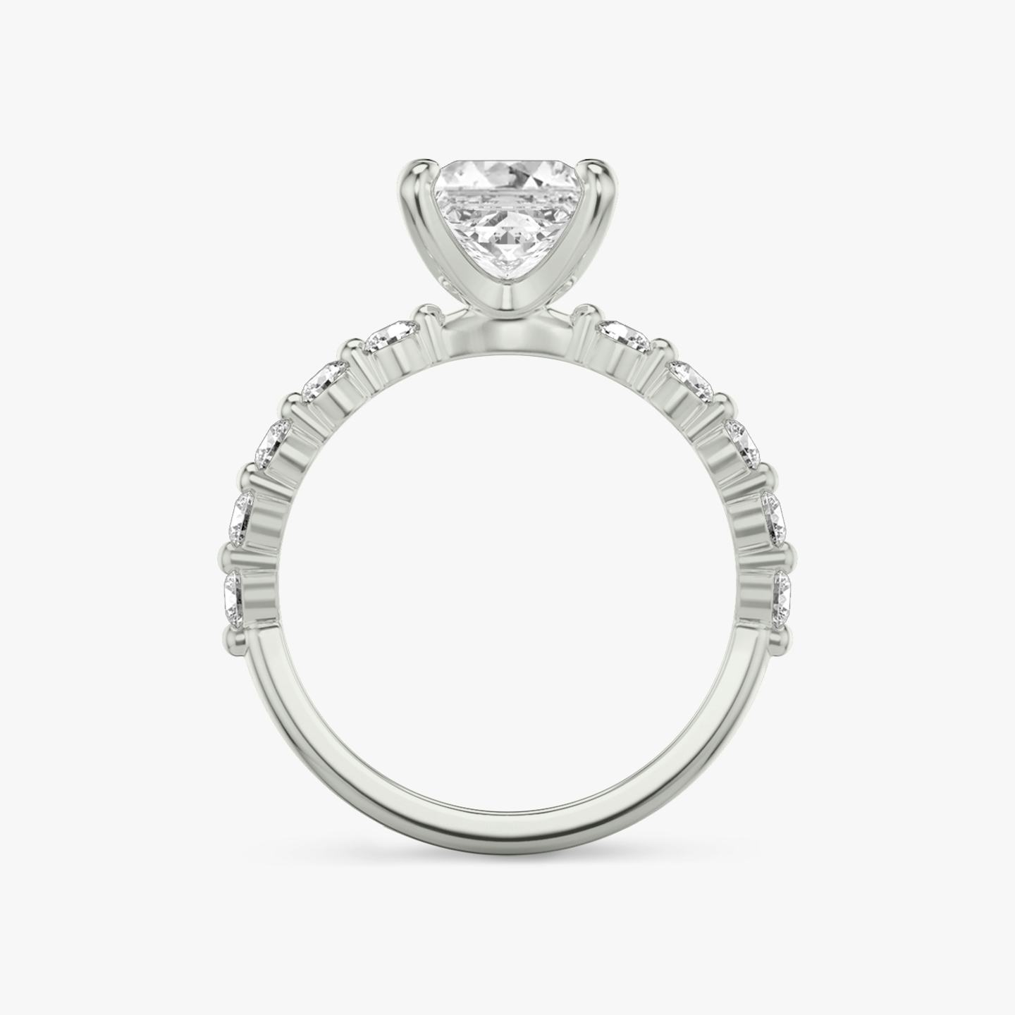 The Single Shared Prong | Princess | 18k | 18k White Gold | Band: Large | Diamond orientation: vertical | Carat weight: See full inventory