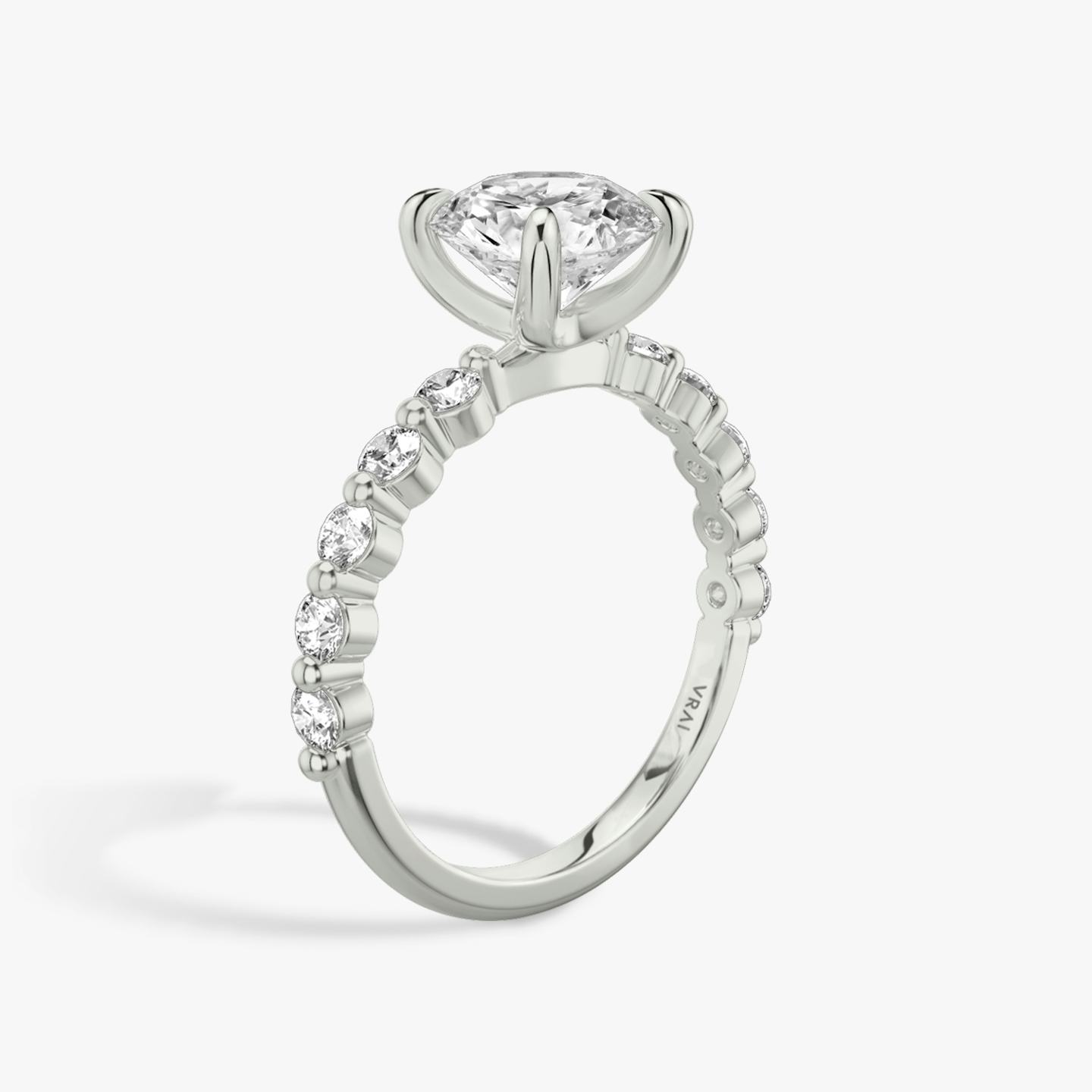 The Single Shared Prong | Round Brilliant | 18k | 18k White Gold | Carat weight: 1 | Band: Large | Diamond orientation: vertical
