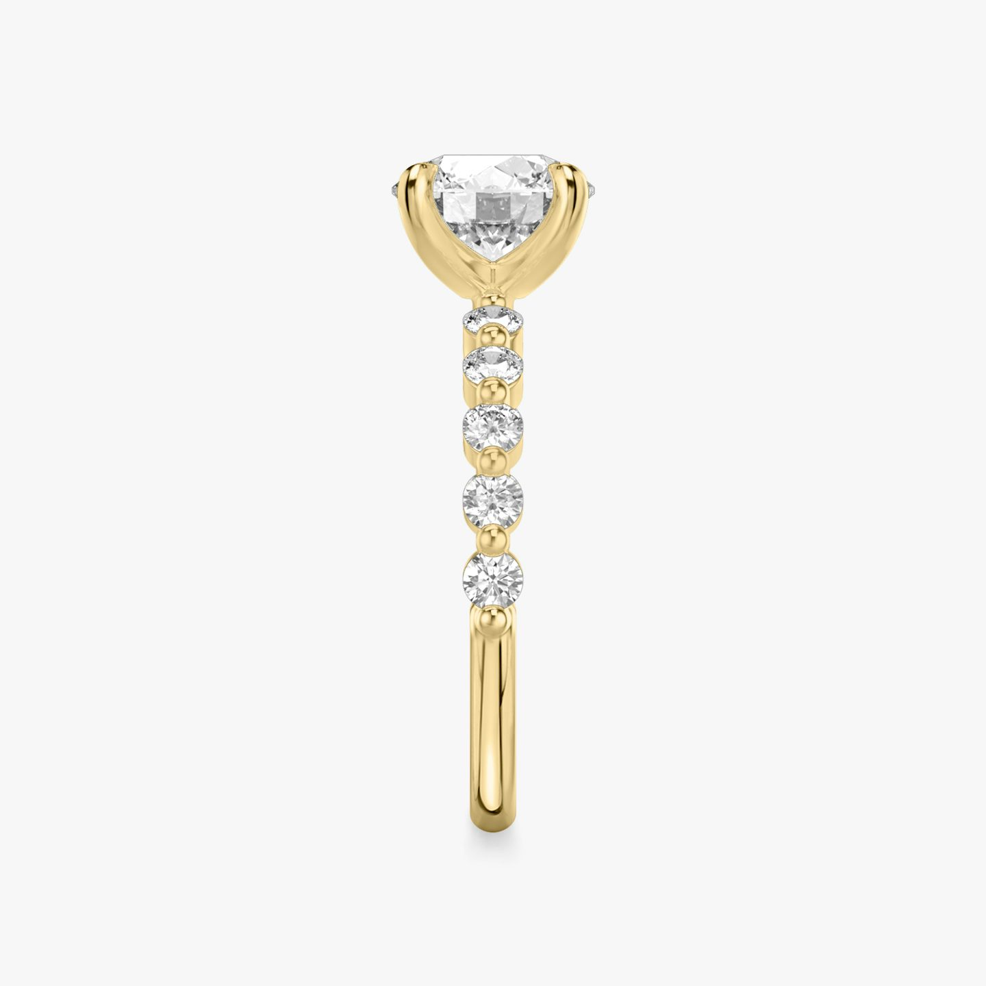 The Single Shared Prong | Round Brilliant | 18k | 18k Yellow Gold | Carat weight: 1½ | Band: Large | Diamond orientation: vertical