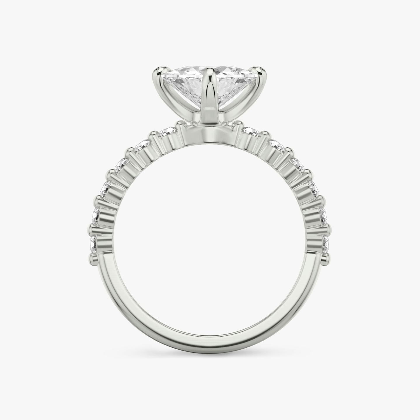 Single Shared Prong | Trillant | Platin | Ring: Original | Diamantausrichtung: vertical | Karatgewicht: Gesamtbestand ansehen