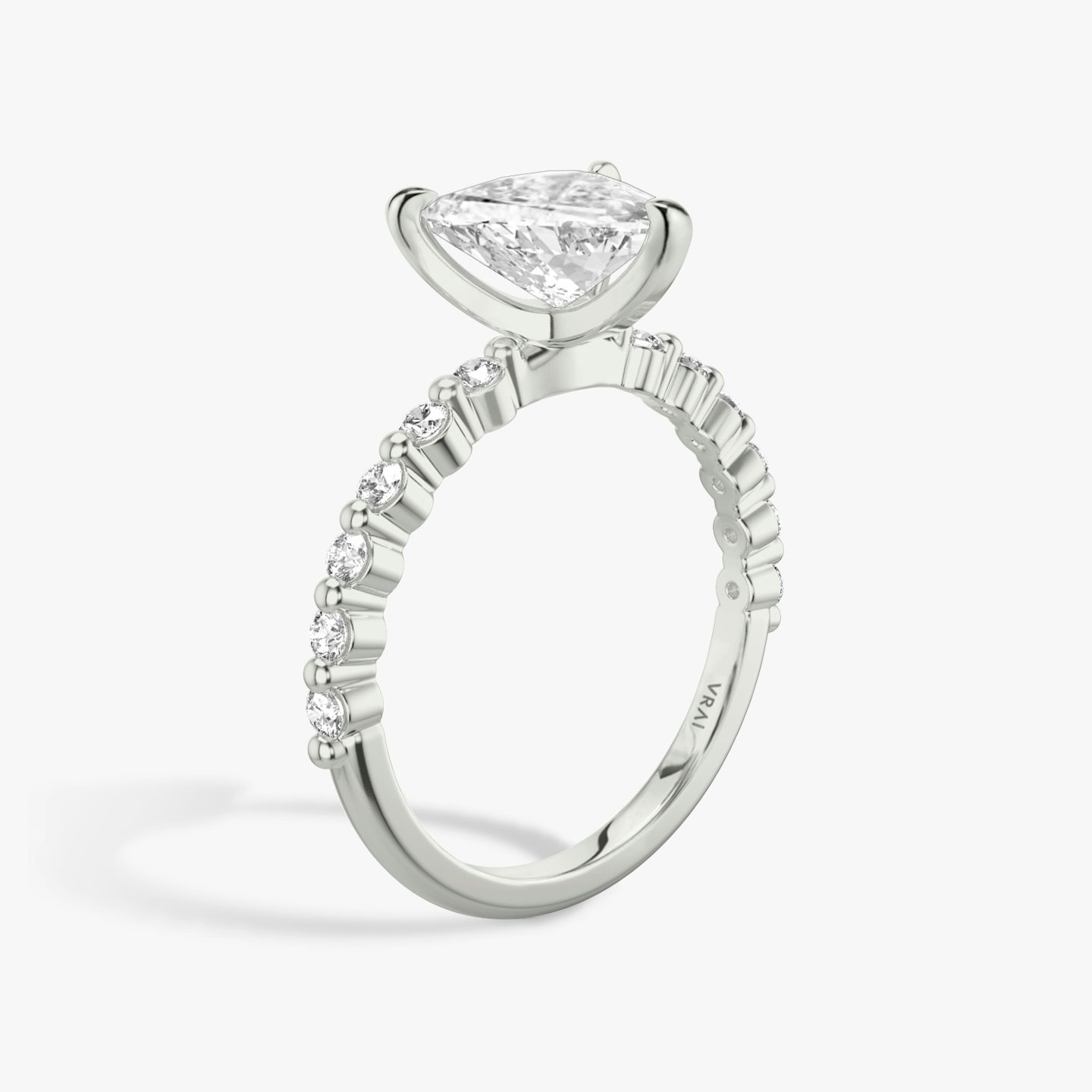 The Single Shared Prong | Trillion | 18k | 18k White Gold | Band: Original | Diamond orientation: vertical | Carat weight: See full inventory