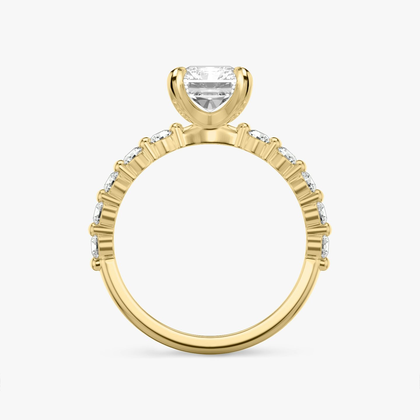 Bague de fiançailles Single Shared Prong | Radiant | 18k | Or jaune 18 carats | Anneau: Large | Orientation du diamant: vertical | Poids en carats: Voir le stock total