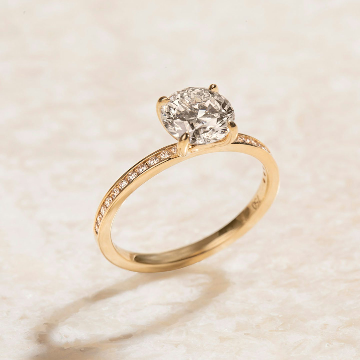 The Devotion | Round Brilliant | 18k | 18k Yellow Gold | Band: Pavé | Band stone shape: Round Brilliant | Band: Large | Carat weight: See full inventory | Diamond orientation: vertical